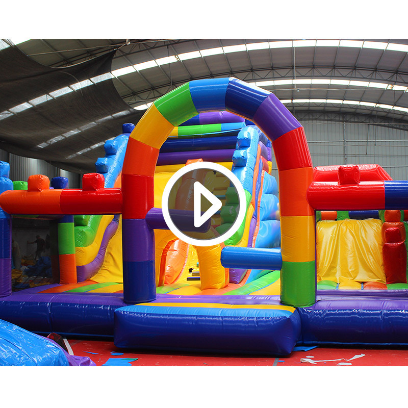 New Design Commercial Inflatable Bounce House Combo Kids Legoland Jumping Castle Inflatable Bouncy Castle With Small Slide