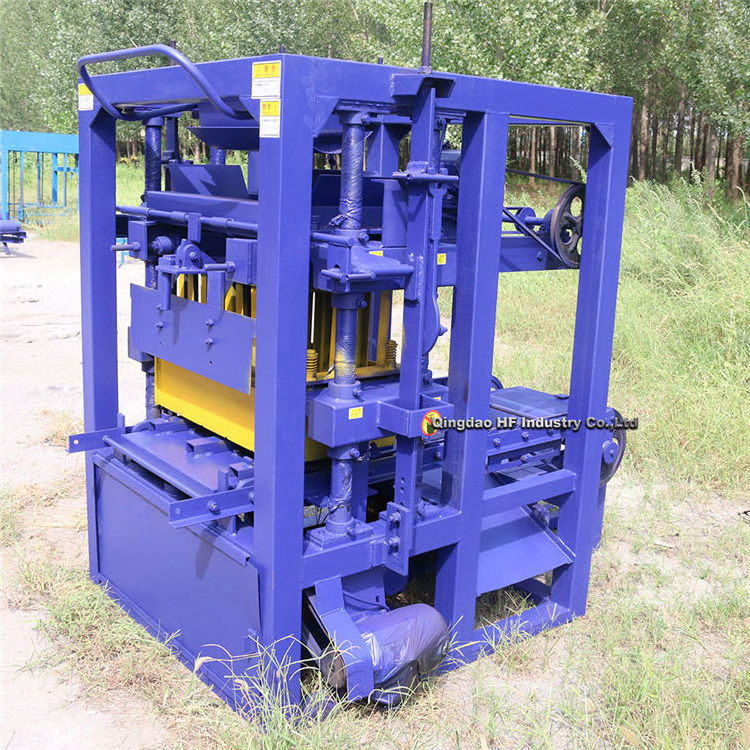 QT4-26 china semi-automatic concrete cement paver brick block making machine in jamaica for sale