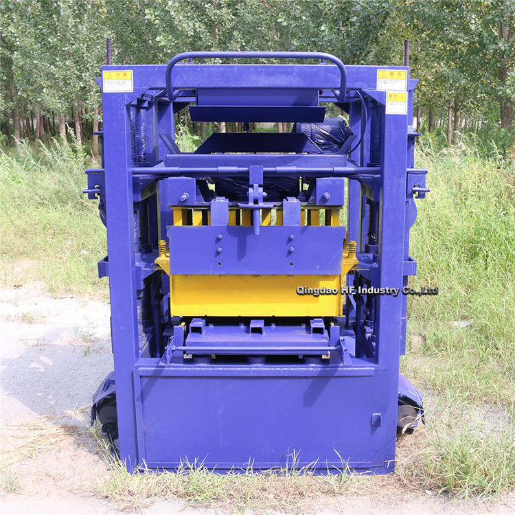 QT4-26 china semi-automatic concrete cement paver brick block making machine in jamaica for sale