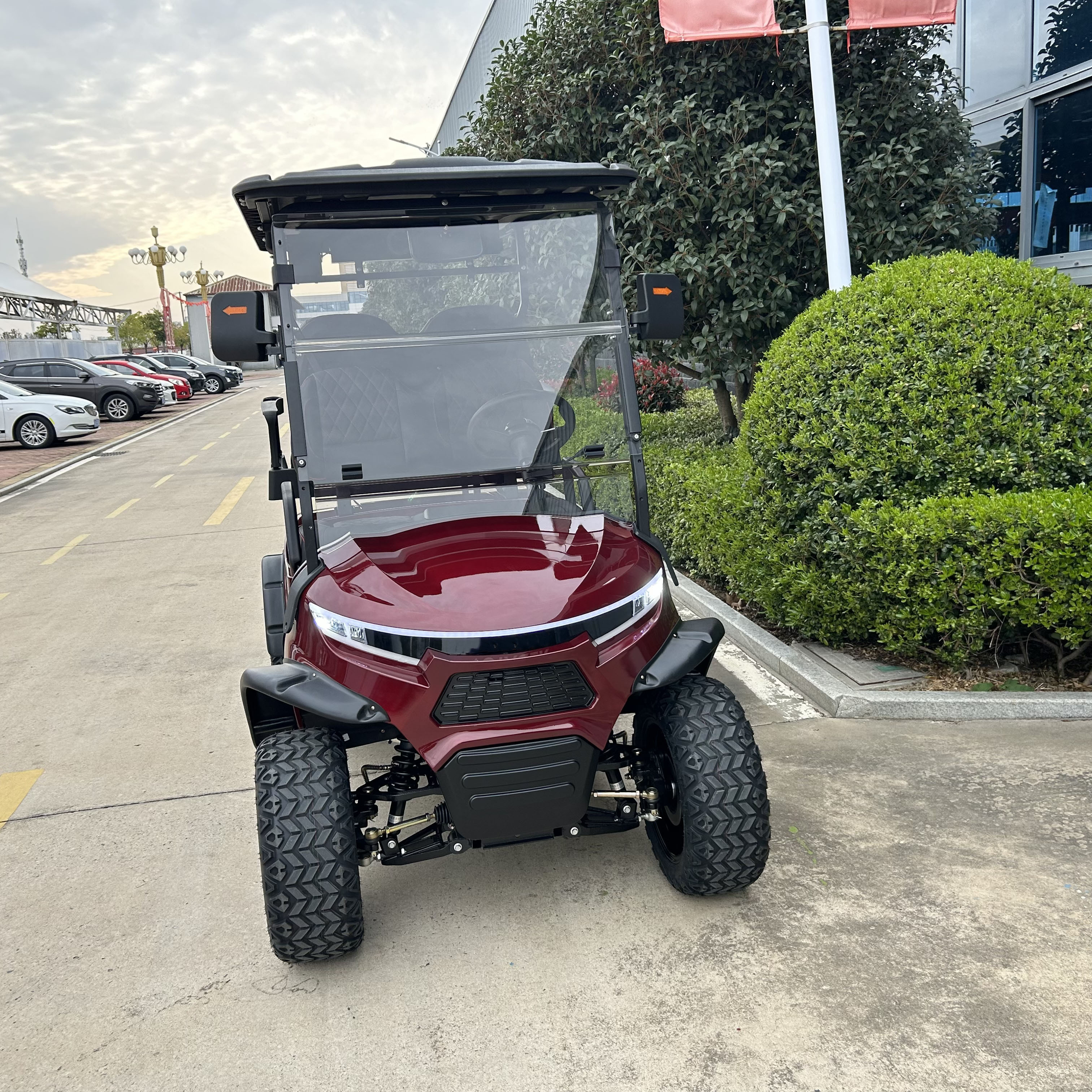 Minor Customization 4 Seat Sightseeing Bus Club Cart Electric Golf Buggy 48/72V Street Legal Golf Cart 4x4