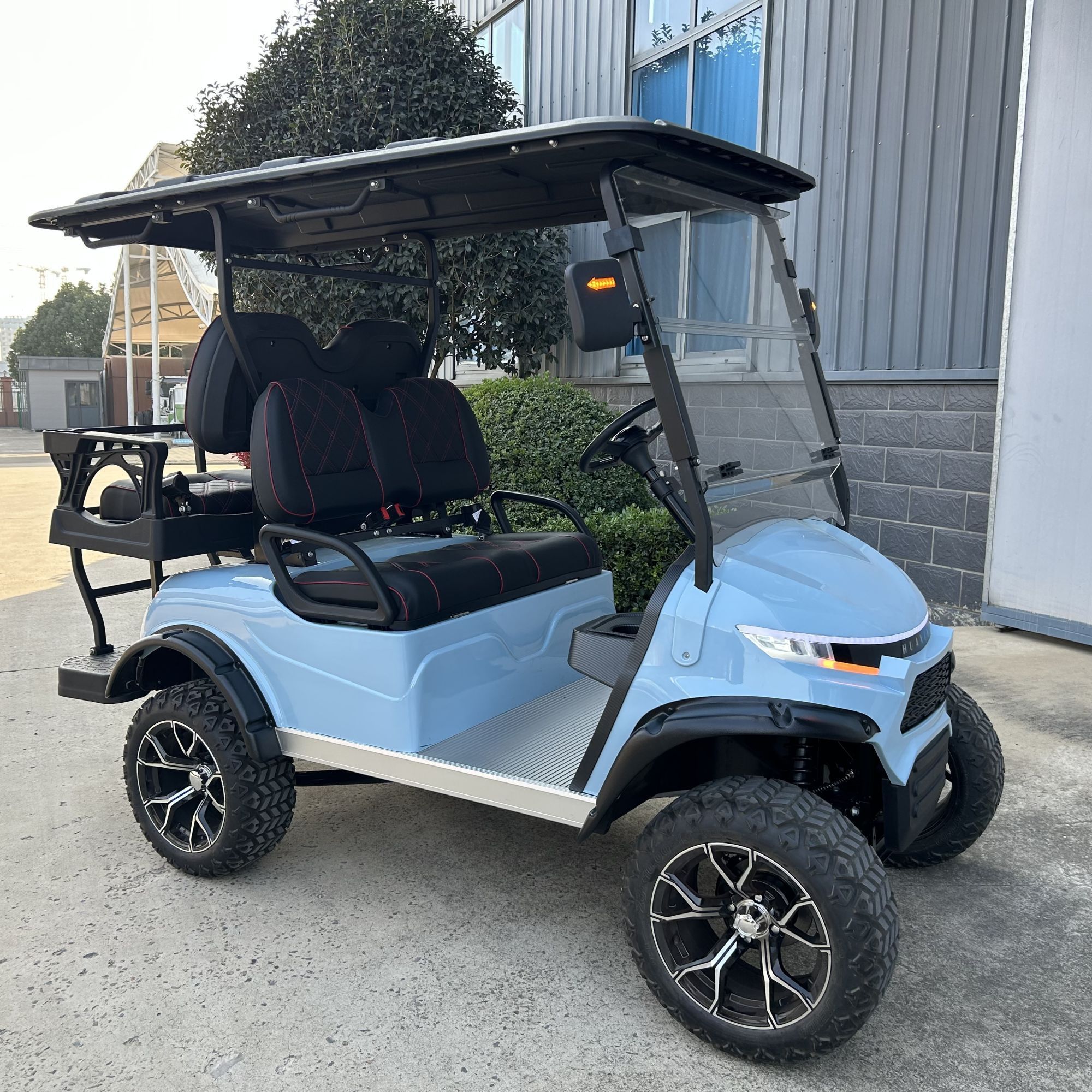 Off Road Street Legal 48v 72v Lithium Battery Karts Car Buggy Utility Vehicle 6 Seater Golf Cart Luxury