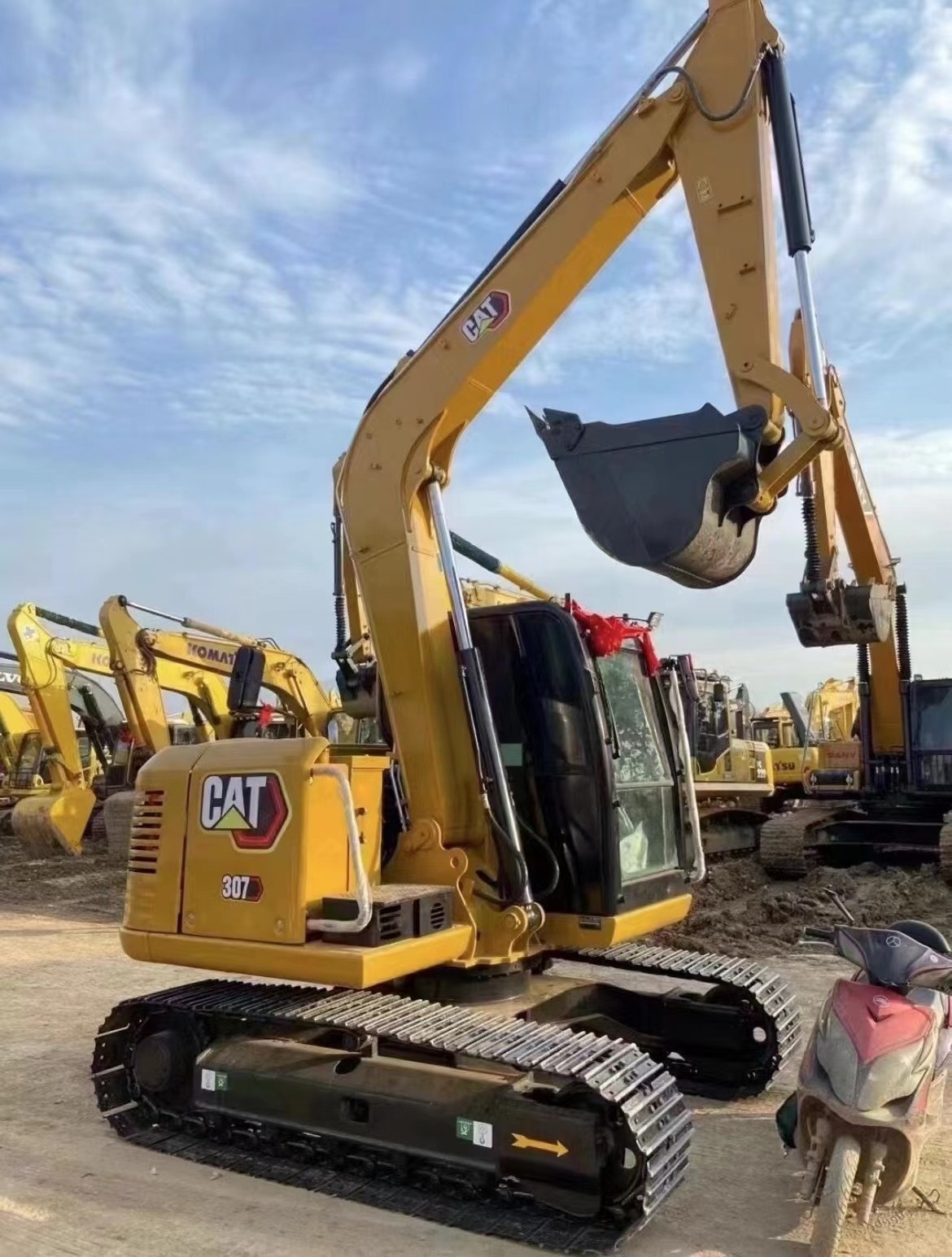 Used Excavator CATERPILLAR 307 Used Digger Sell