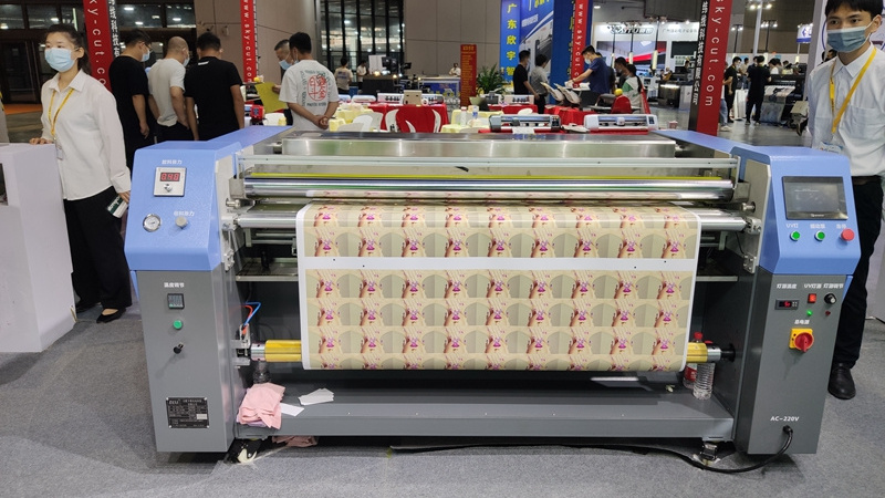 semi automatic film laminating machine for car sticker bus wrap banner sign