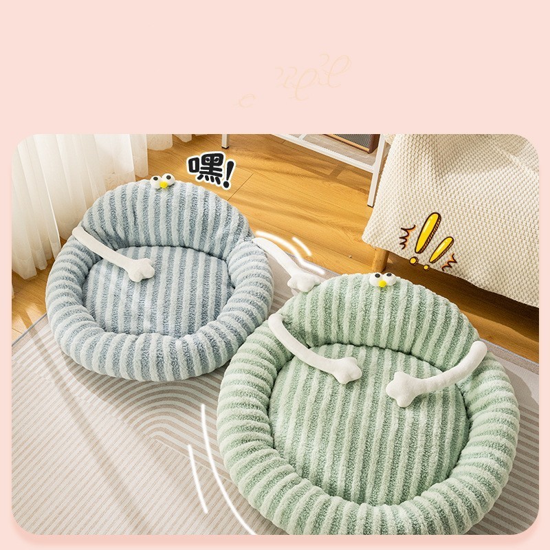 LM0090H Cute plush cat nest Winter deep sleep cat sleeping bag Thickened and warm small dog kennel Pet bed