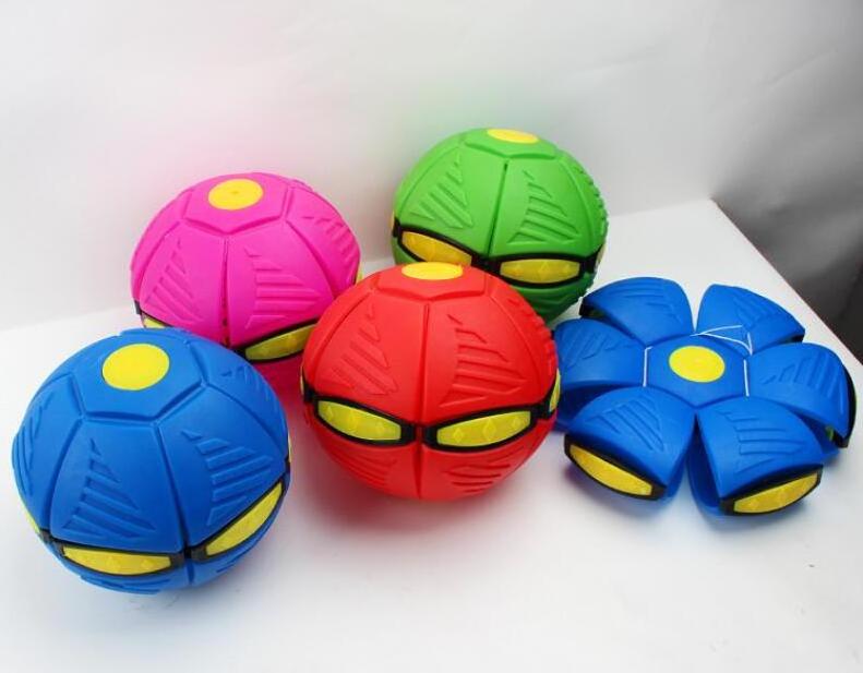 Popular  Led 3 light flexible Flying Saucer Ufo Flat Magic Ball For Kids