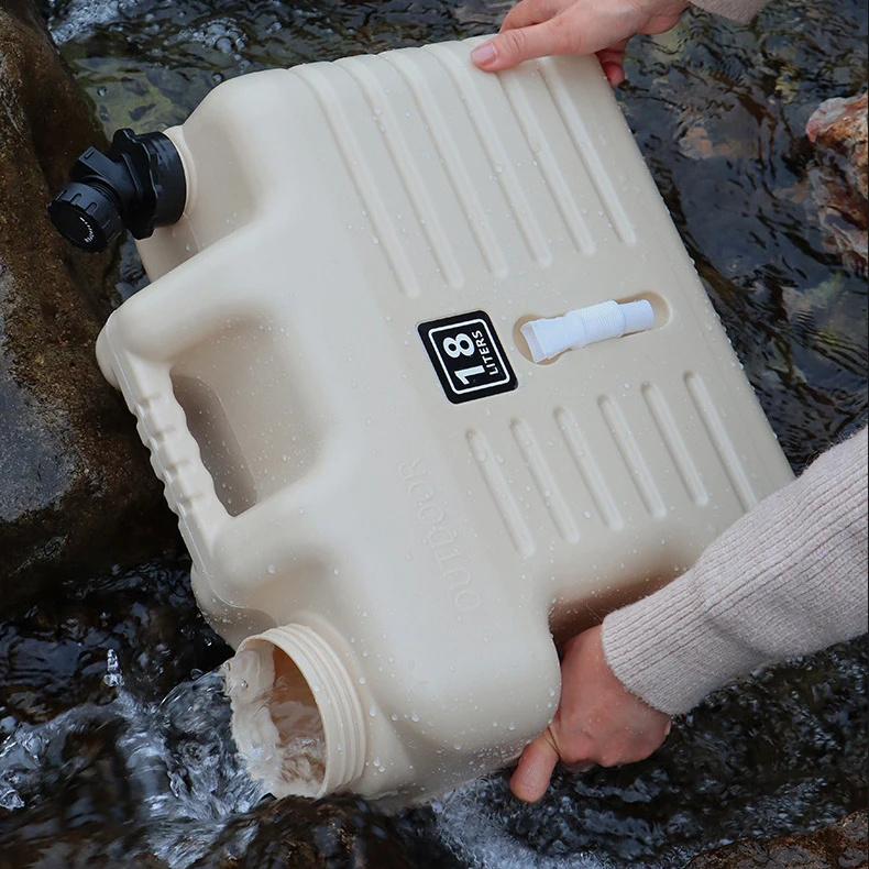 Outdoor food grade 18L water storage bucket camping portable portable water bucket car trunk water bucket