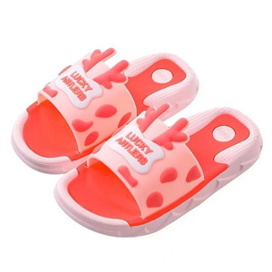 Wholesale Summer Indoor Kids Boys Girls Soft Nonslip Bathroom Cartoon Slippers PVC Boys Flip Flops Luminous Slipper Shoes Summer