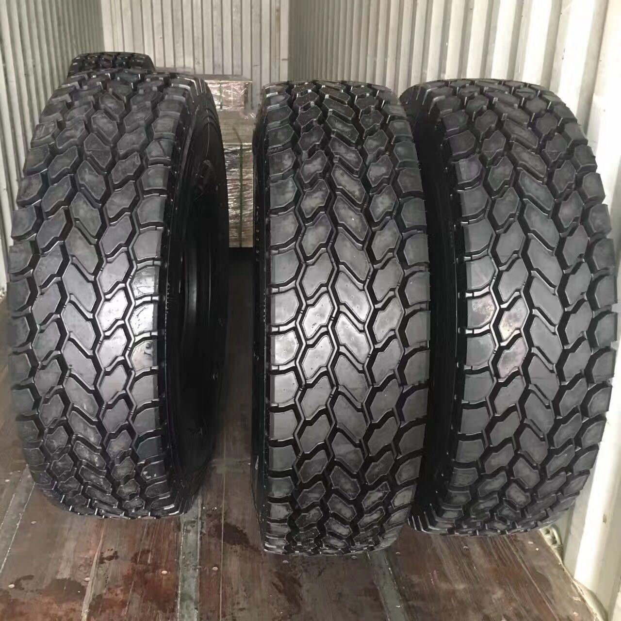 high quality crane tire 385/95R25 445/95R25 radial OTR tyre