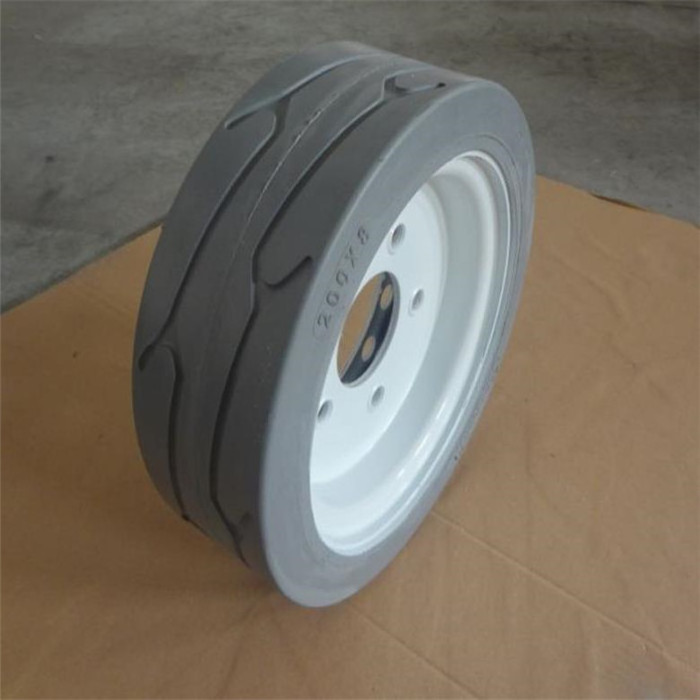 12x4x8(in)200x8(mm) scissor lift tire for Skyjack 3220