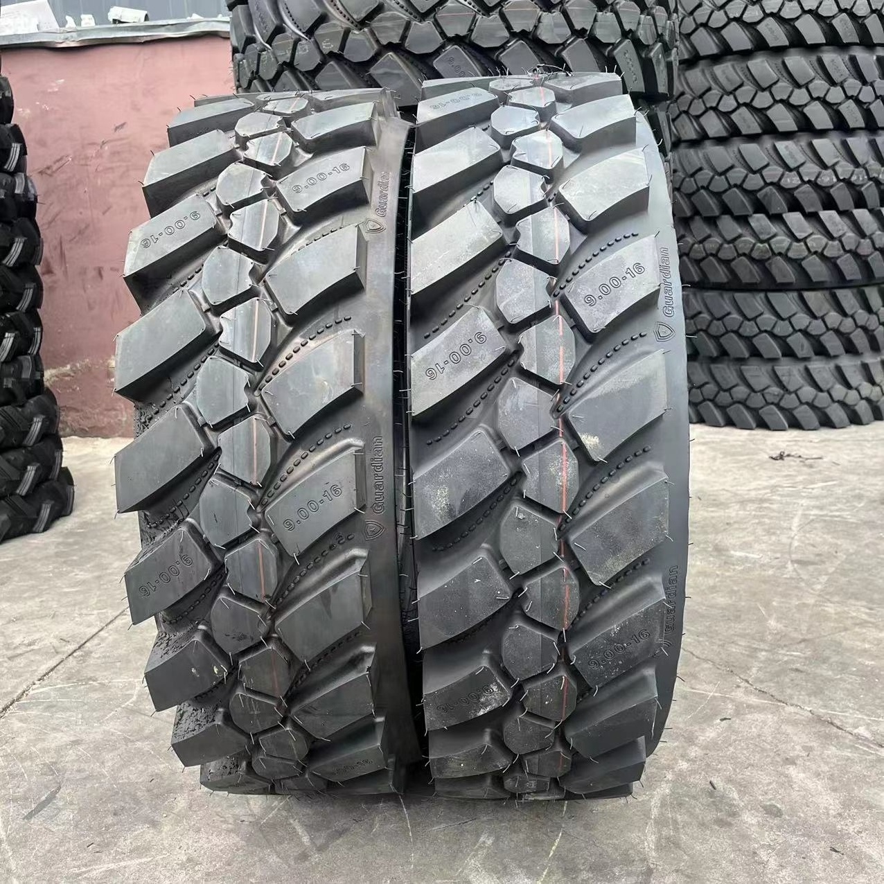 OTR tire 8.25-16 9.00-16 excavator tire GOOD quality 9.00-20 10.00-20 with warranty