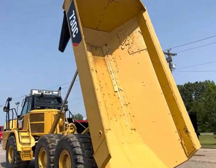 730C 30ton Used Articulated Heavy Dump Truck Automatic Yellow SINOTRUCK Cat Dump Truck on Sale 10 KOREA Euro 4 C13 6x6 Truck 6x4