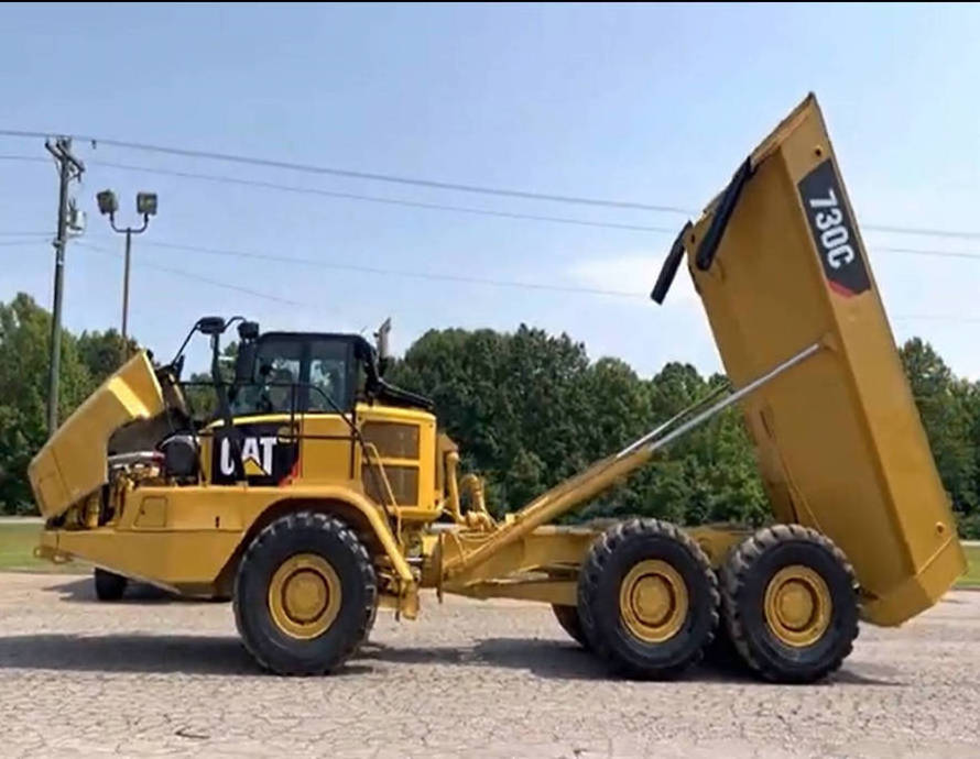 730C 30ton Used Articulated Heavy Dump Truck Automatic Yellow SINOTRUCK Cat Dump Truck on Sale 10 KOREA Euro 4 C13 6x6 Truck 6x4