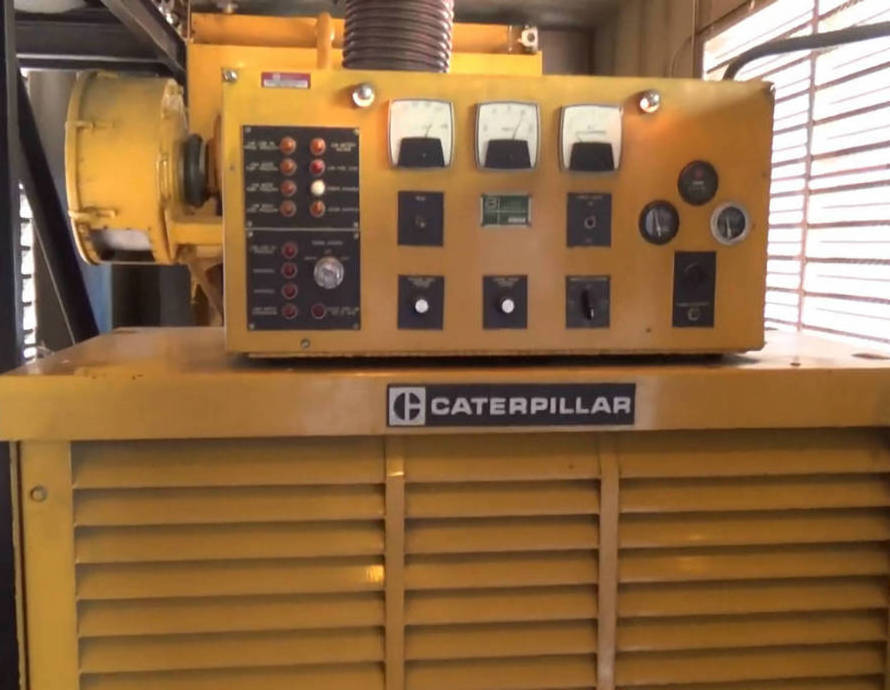 Used Diesel Generator C3516 2000KW Second Hand Genset 2000KVA Water Cooled Diesel Generator for Sale 21700 Provided USA Yellow