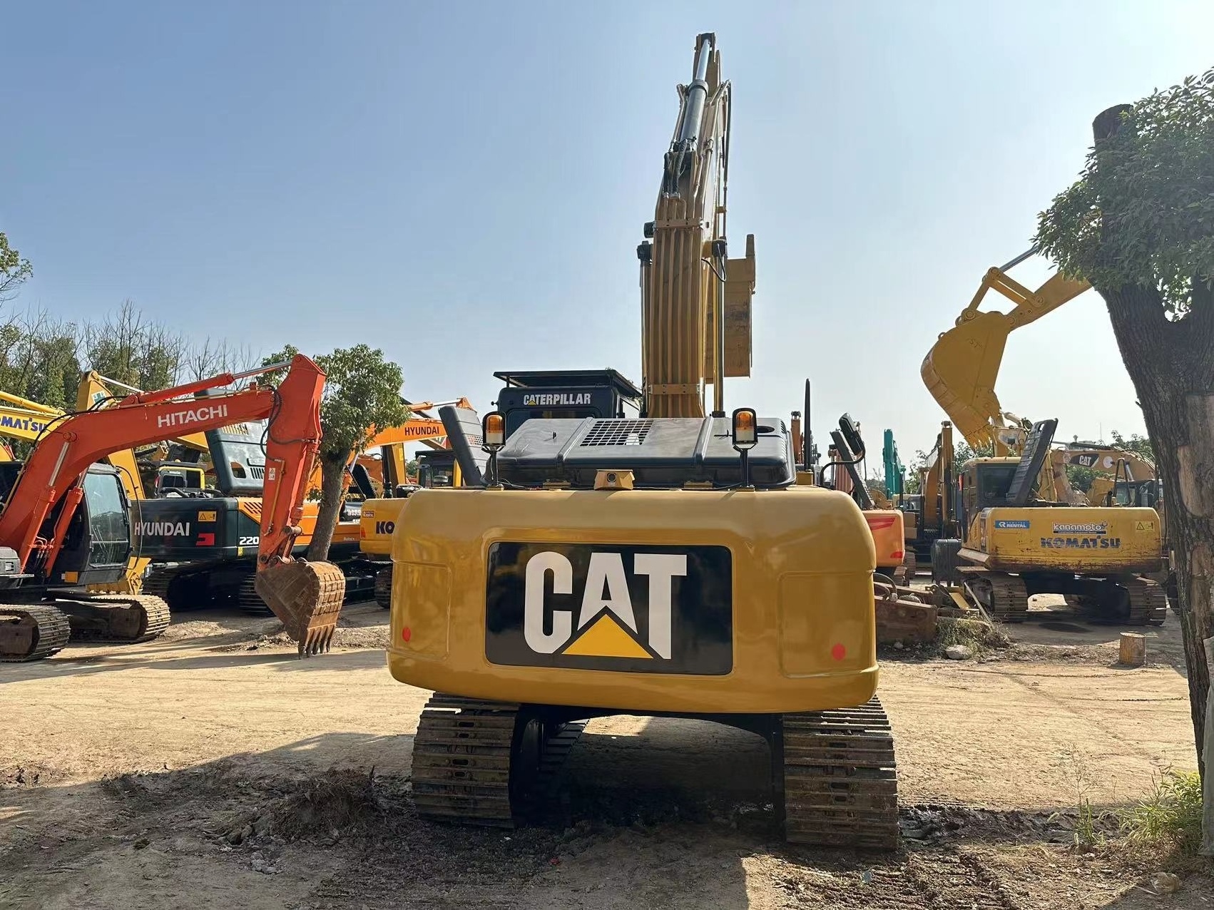 320D CAT Excavator 330d 320c 325c  used excavators construction equipments caterpillar machines cat320d low hours good