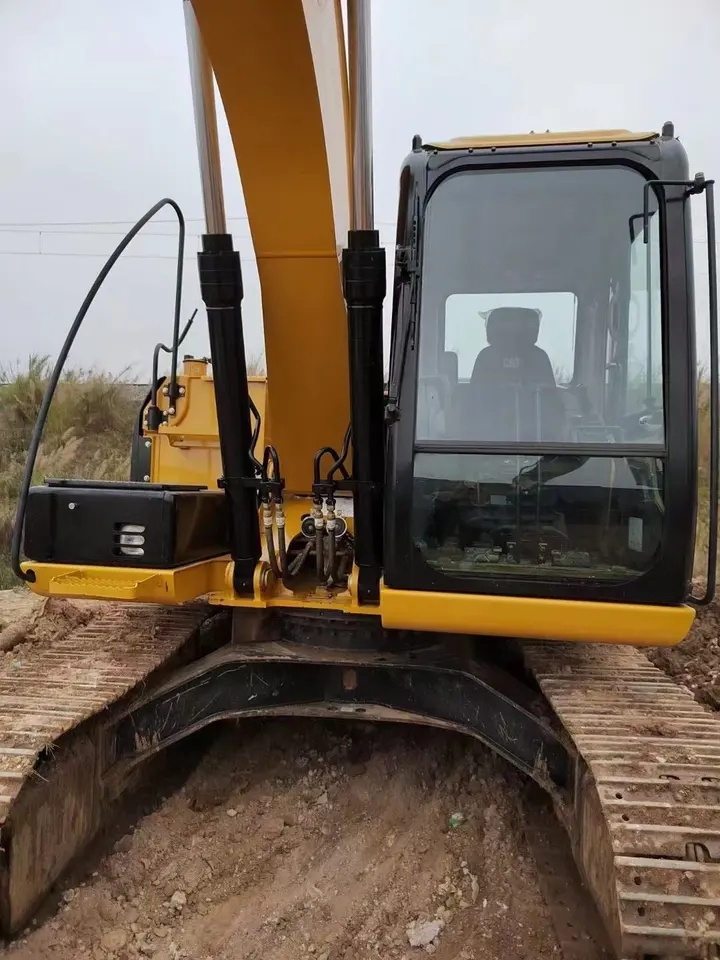 Used Digger Crawler Excavator CAT 313D2 13TON Small size with power wheel CAT313 CAT315 CAT311