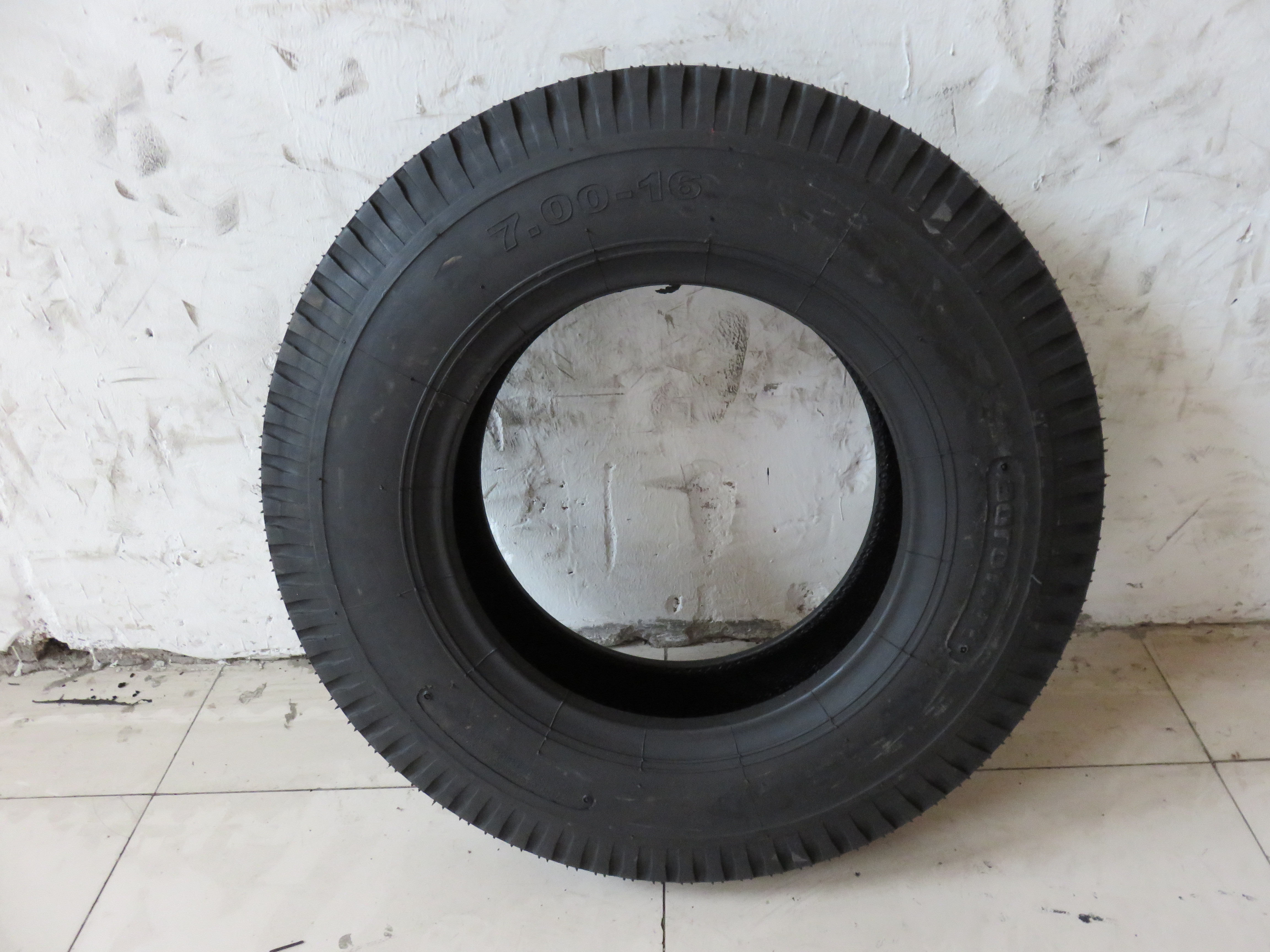 MOBILE HOME TYRE TIRE RIB PATTERN 8-14.5