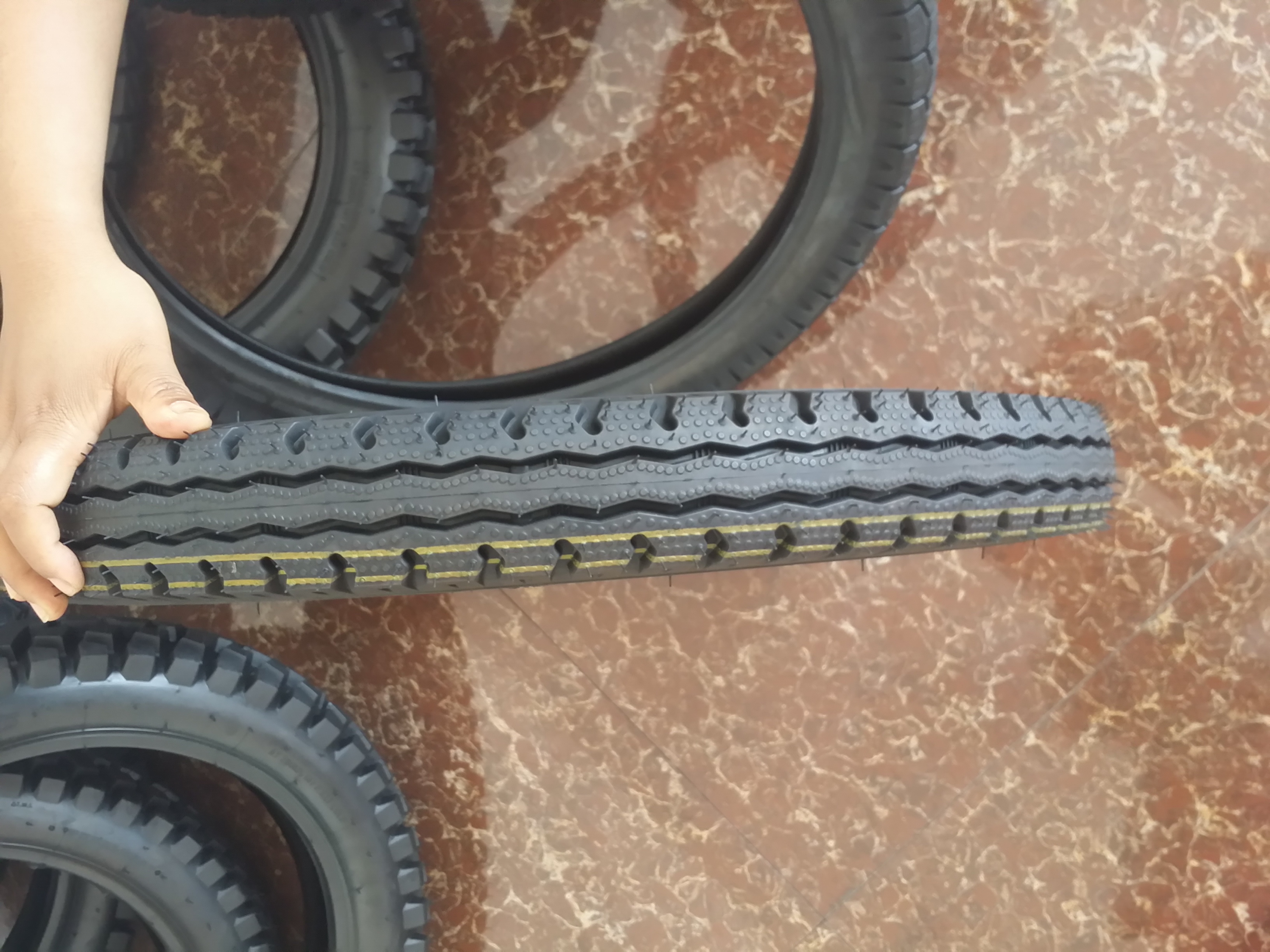 Motorcycle tyres 110/90-16 90/90-18