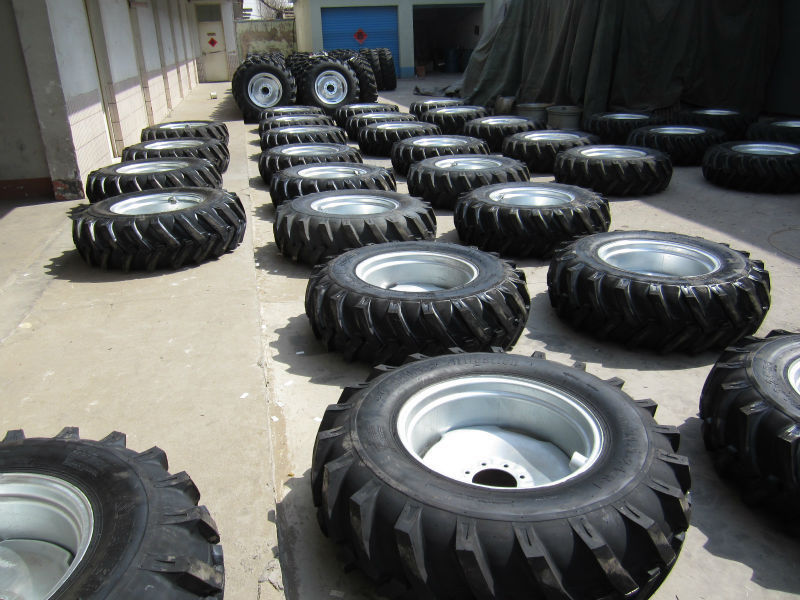 Backhoe  tyre 10.5/80-18 12.5/80-18 14.9-24 16.9-24,high heat dissipation capacity, the tyre products are of good quality