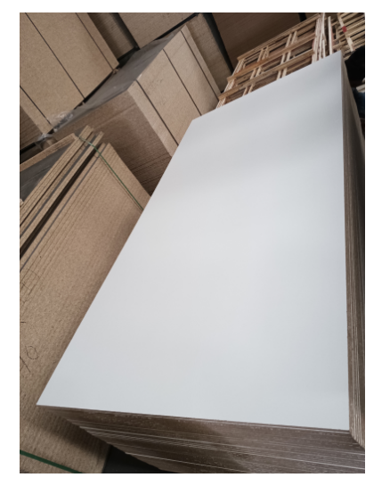 High Quality Moisture Resistant Water resistant 1220x2440x16mm particle board for Furniture