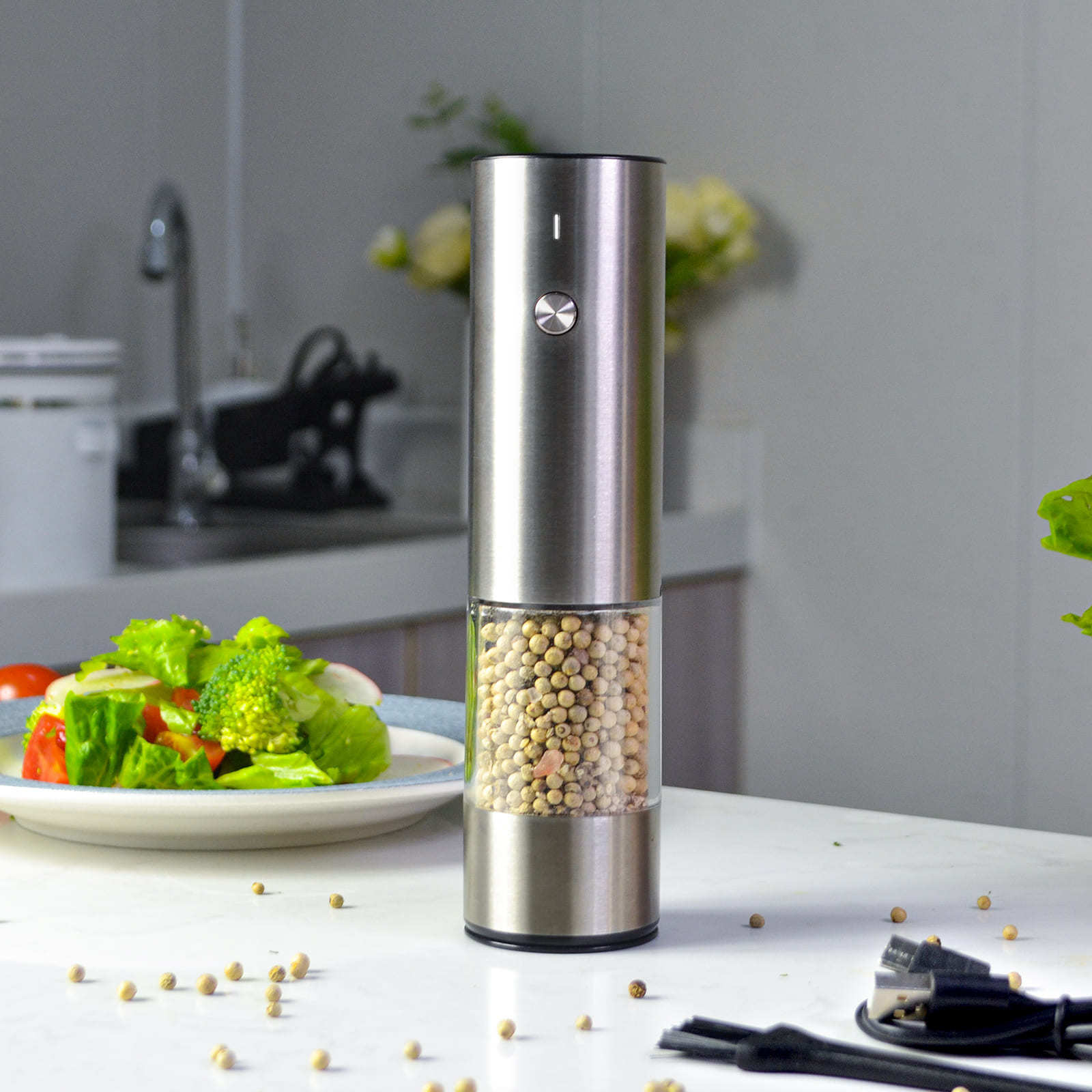 Upgraded Capacity Refillable USB Rechargeable Electric Salt and Pepper Grinder Set Salt and Pepper Mill Set with Led Light