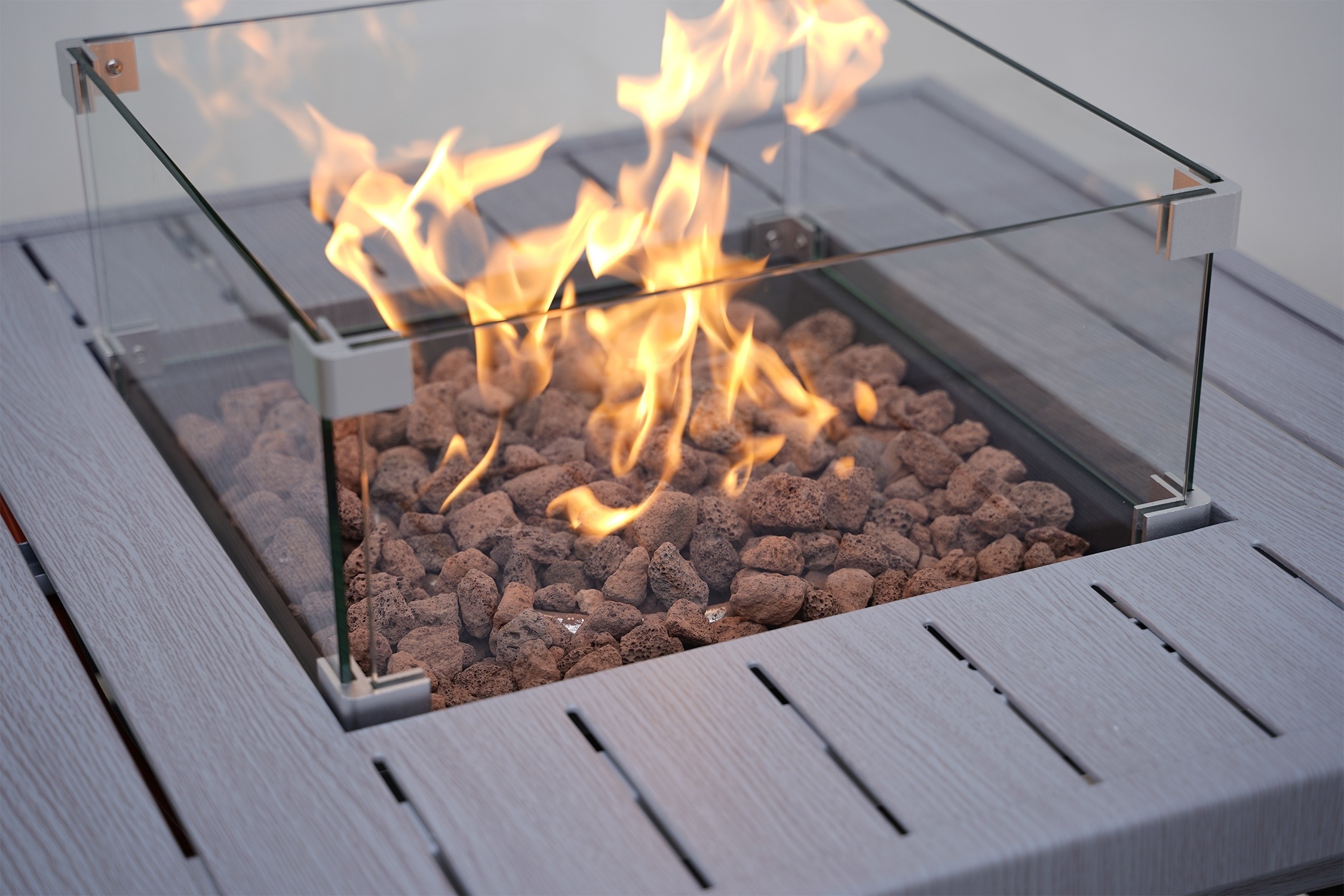 Manufacturer outdoor modern pan fire pit glass gas fueled aluminum fire pit table