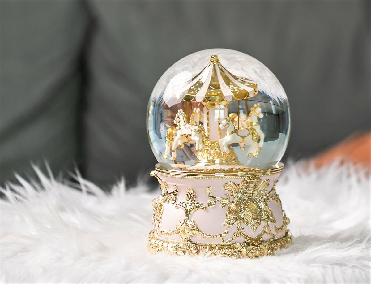 ODM Crystal custom snowball Snow Ball Music Box For Decor Products Light Music Box snow globe