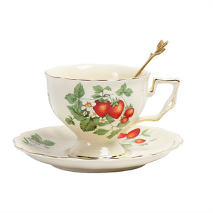 Factory directly sale strawberry pattern coffee set for gifts Kettle English Ceramic Tea Set French restaurant cup saucer