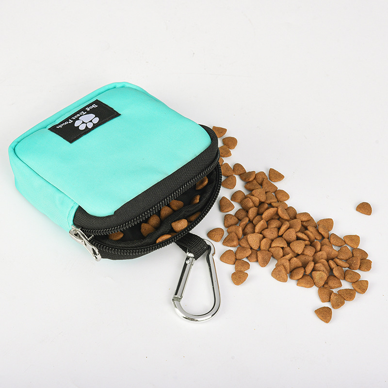 2023 custom high quality food snack pet pouch  waterproof nylon fabric pet treat pouch dog training pouch