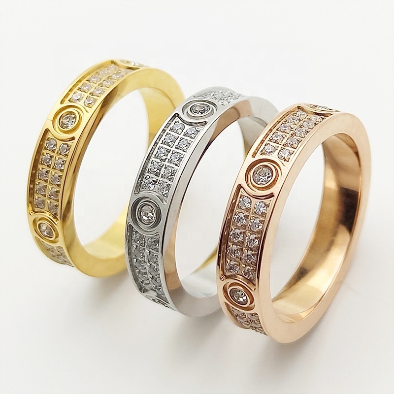 Custom Classic Fashion Jewelry 18K Gold Plated Stainless Steel Love Couple Ring Diamond Zircon Stone Wedding Ring For Women Men