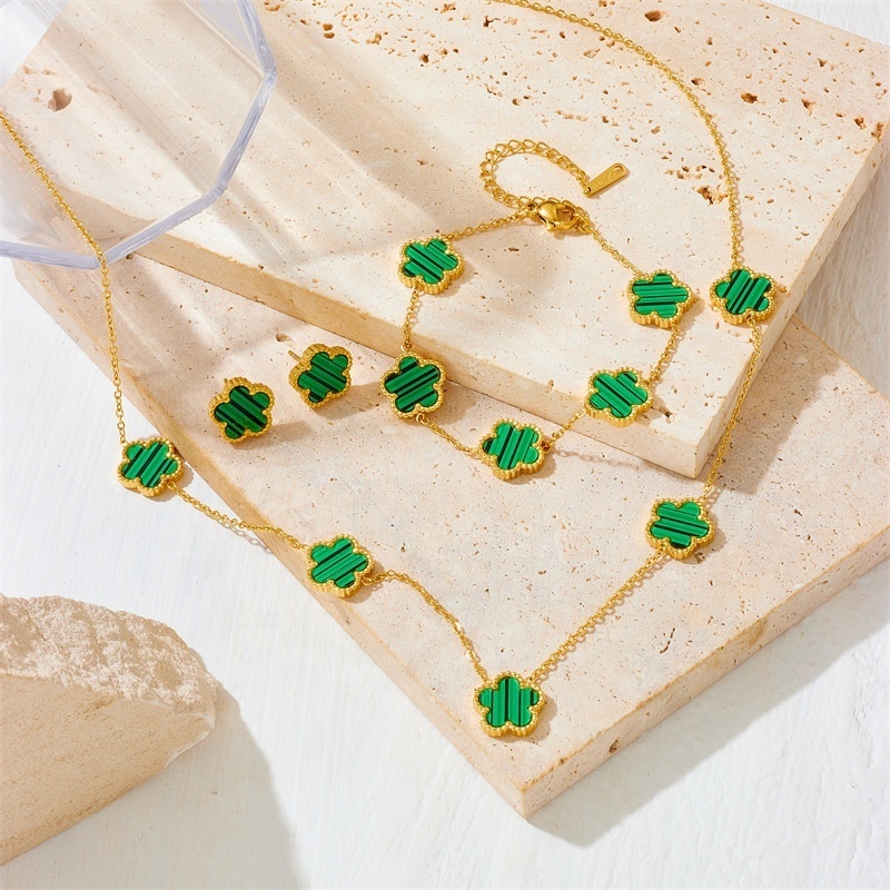 Custom Fashion 4 Piece Jewelry Sets 18K Gold Stainless Steel Clover Five Leaf Grass Flower Necklace Bracelet Earrings Sets Women