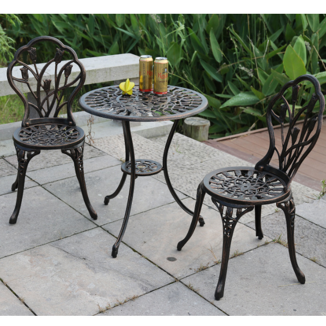 good quality cast iron metal bistro set