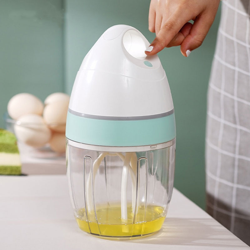 Kitchen multifunctional food mixers portable hand blender rotatable egg cream beater flour mixer manual egg whisk with bottle