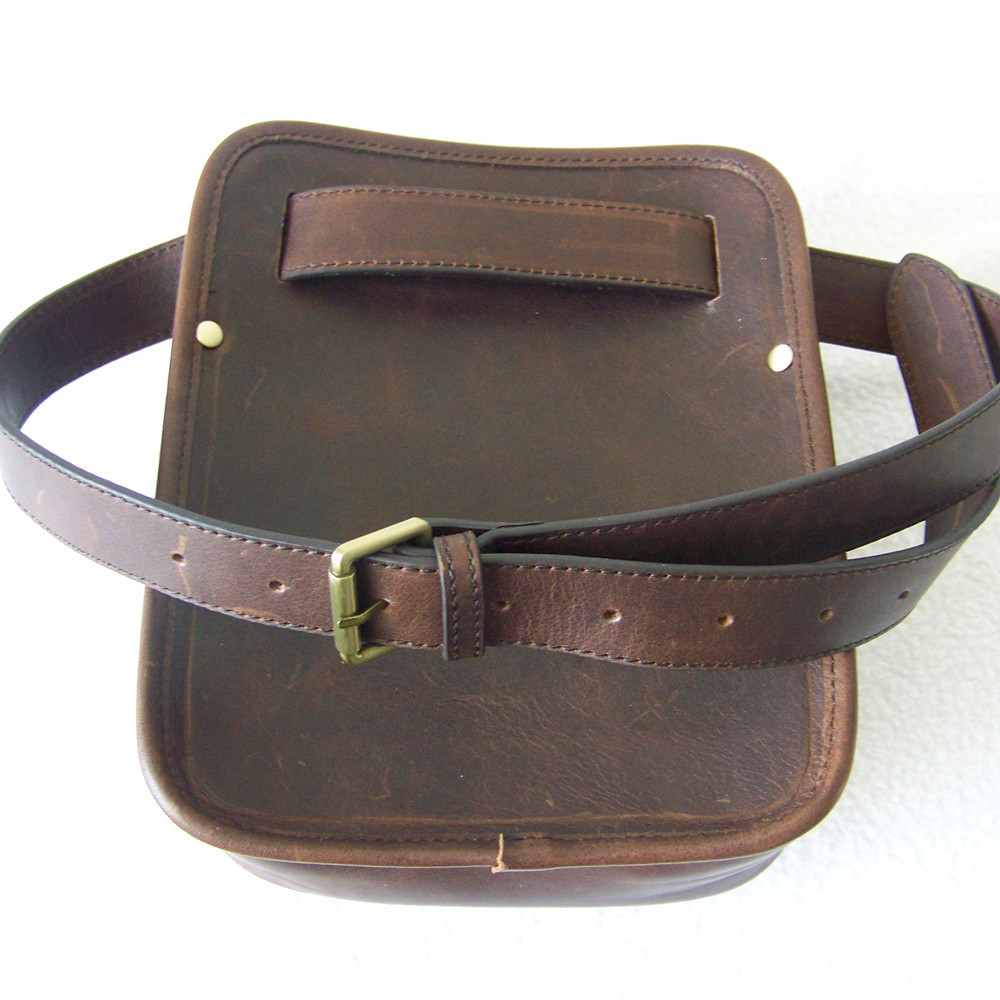 Top grain genuine leather cartridge waist bag ammo bag pack