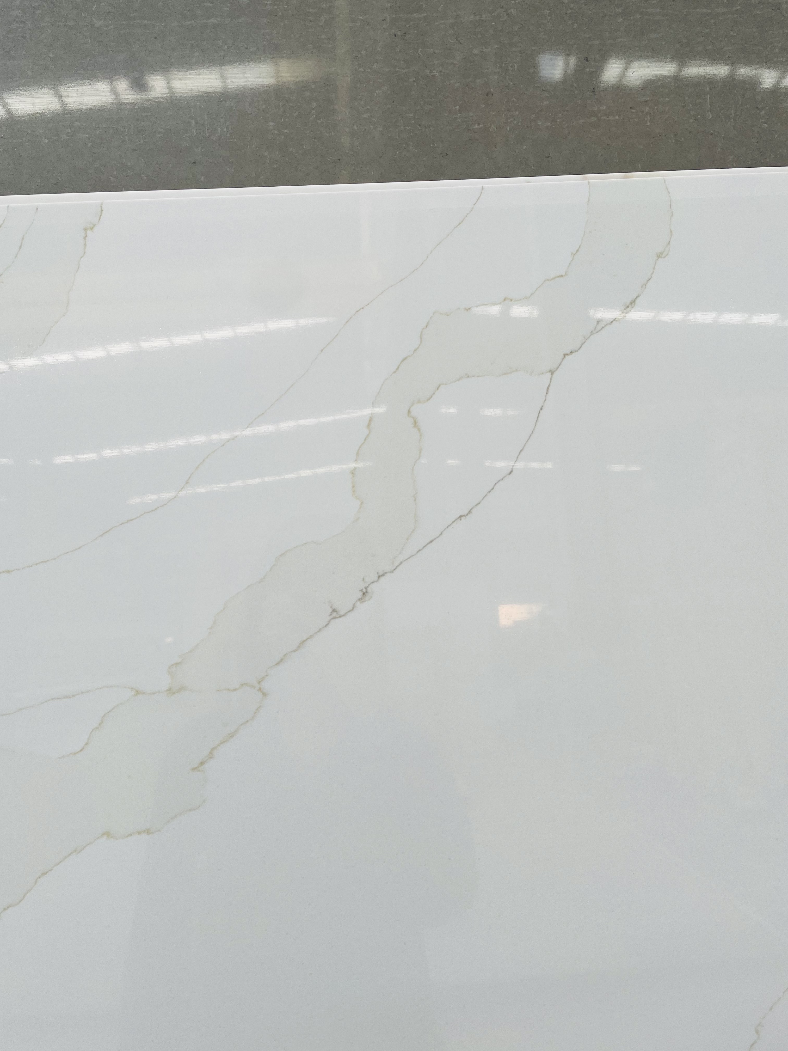 HIC Quartz Polished Quartz For Stone Kitchen Countertops Artificial Calacatta Gold Quartz Slab