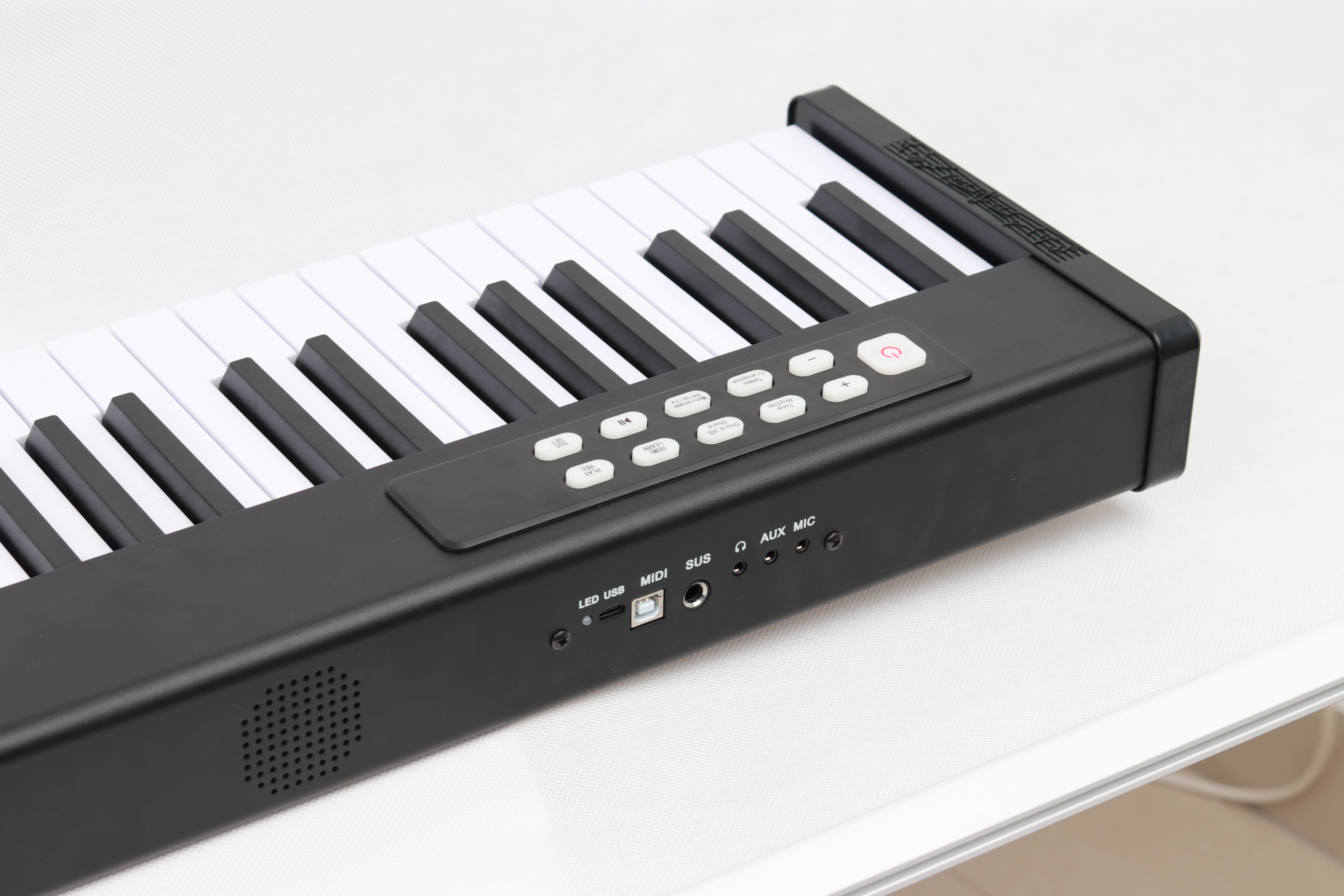 Practical Hot Sale 61 Keys Digital Piano Electronic Piano USB Mini Keyboard