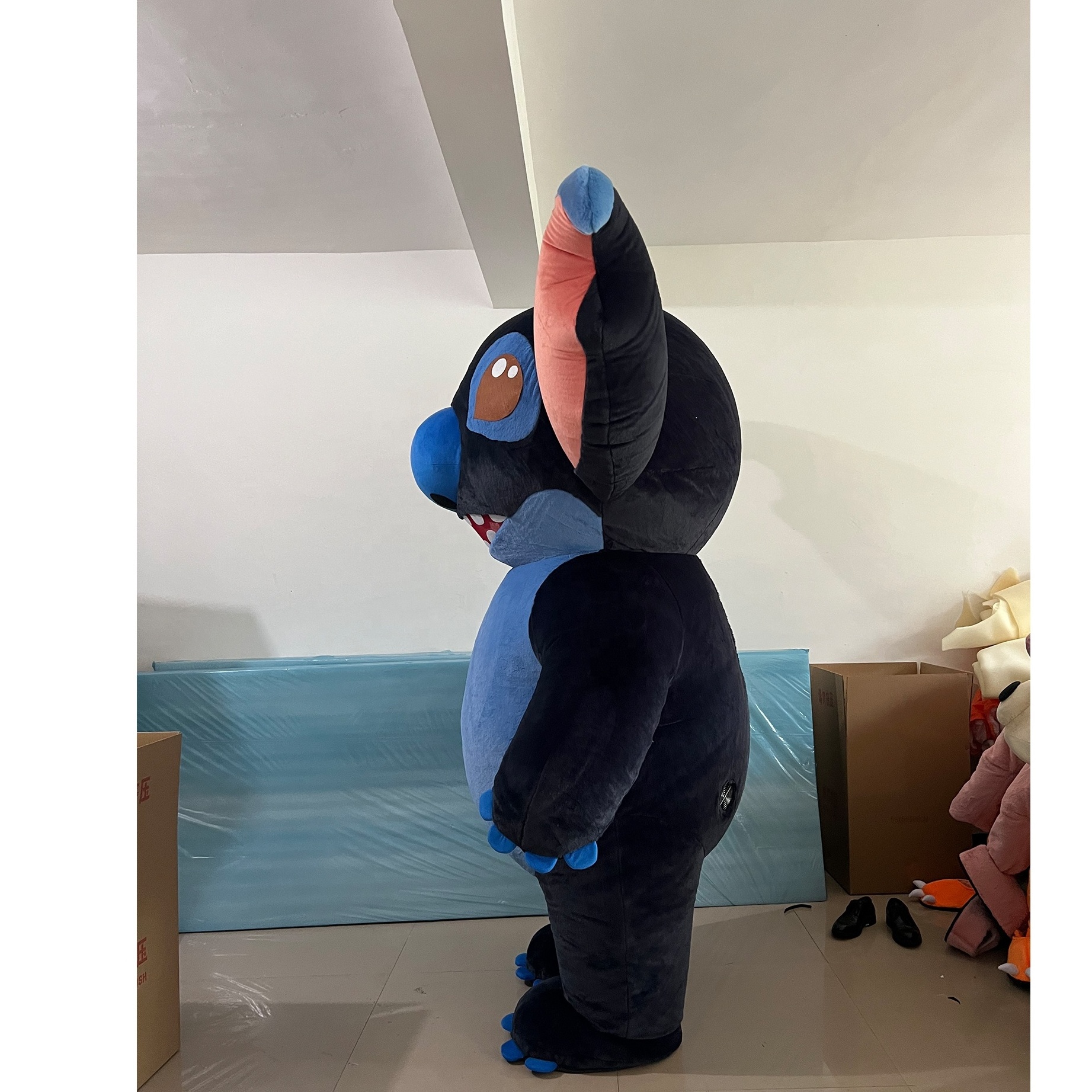 Funtoys custom made Walking animal suit 2.6m movie adult inflatable lilo and stitch mascot costume for promotion