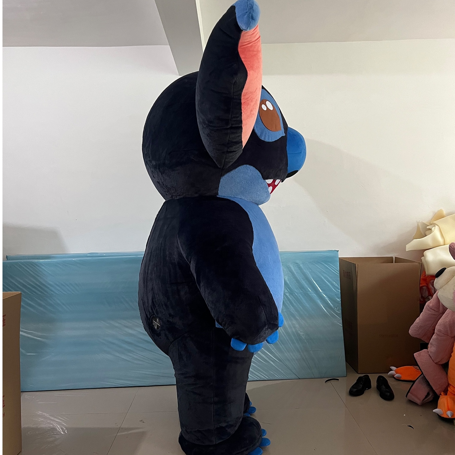 Funtoys custom made Walking animal suit 2.6m movie adult inflatable lilo and stitch mascot costume for promotion