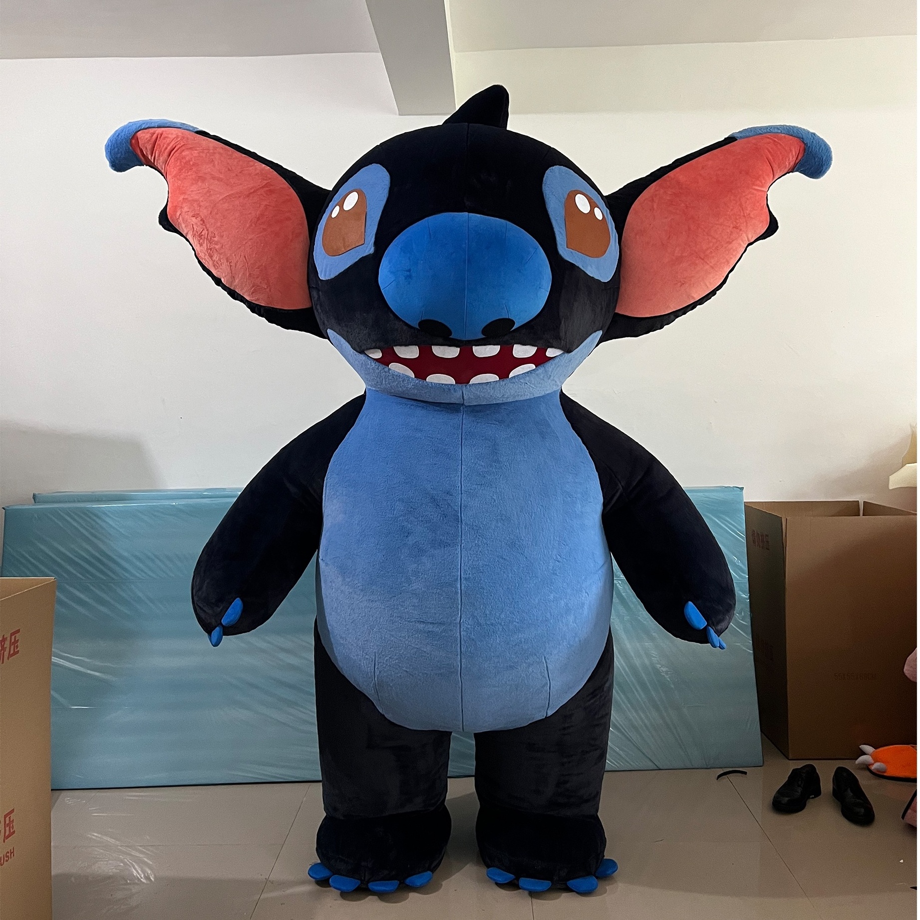 Funtoys custom made Walking animal suit 2.6m movie adult inflatable lilo and stitch mascot costume for promotion