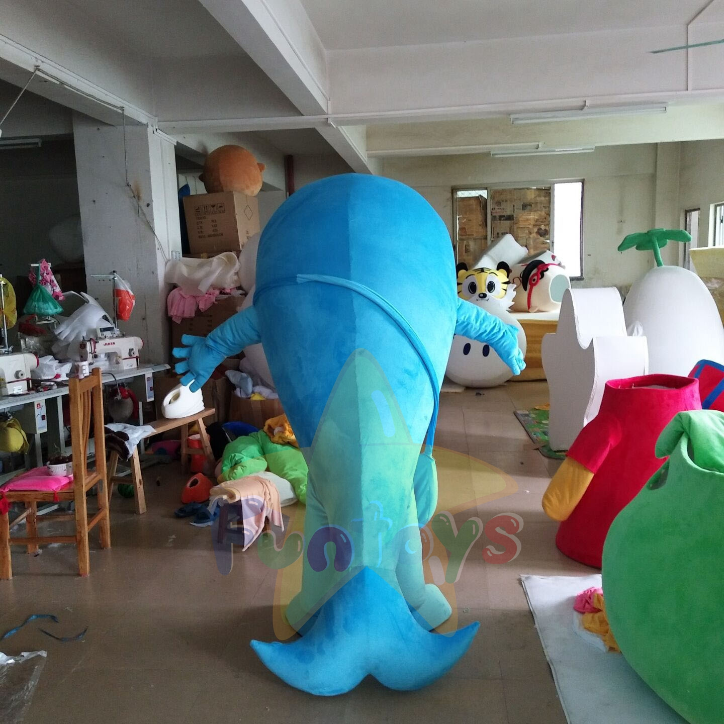 Funtoys Fish Aquarium Ocean Dolphin Animal Cartoon Mascot Costume for Theme Party