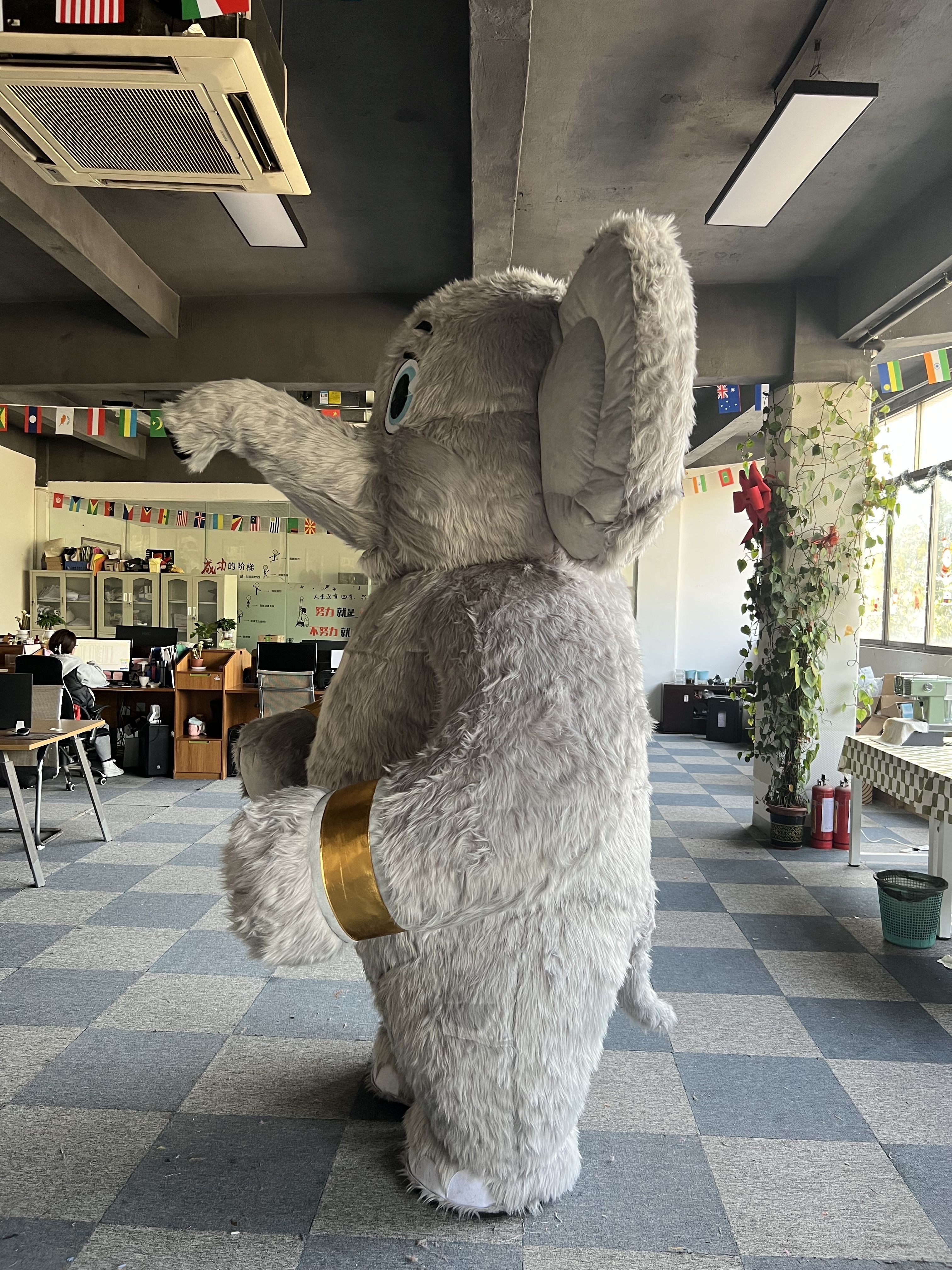 Funtoys Best customized plush walking inflatable gray elephant clothing cartoon animal character mascot costume for Party Event