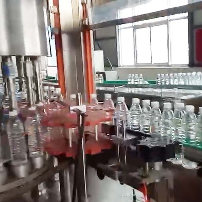 Full automatic BOPP OPP  hot melt glue labeling machine round bottles labeling applicator