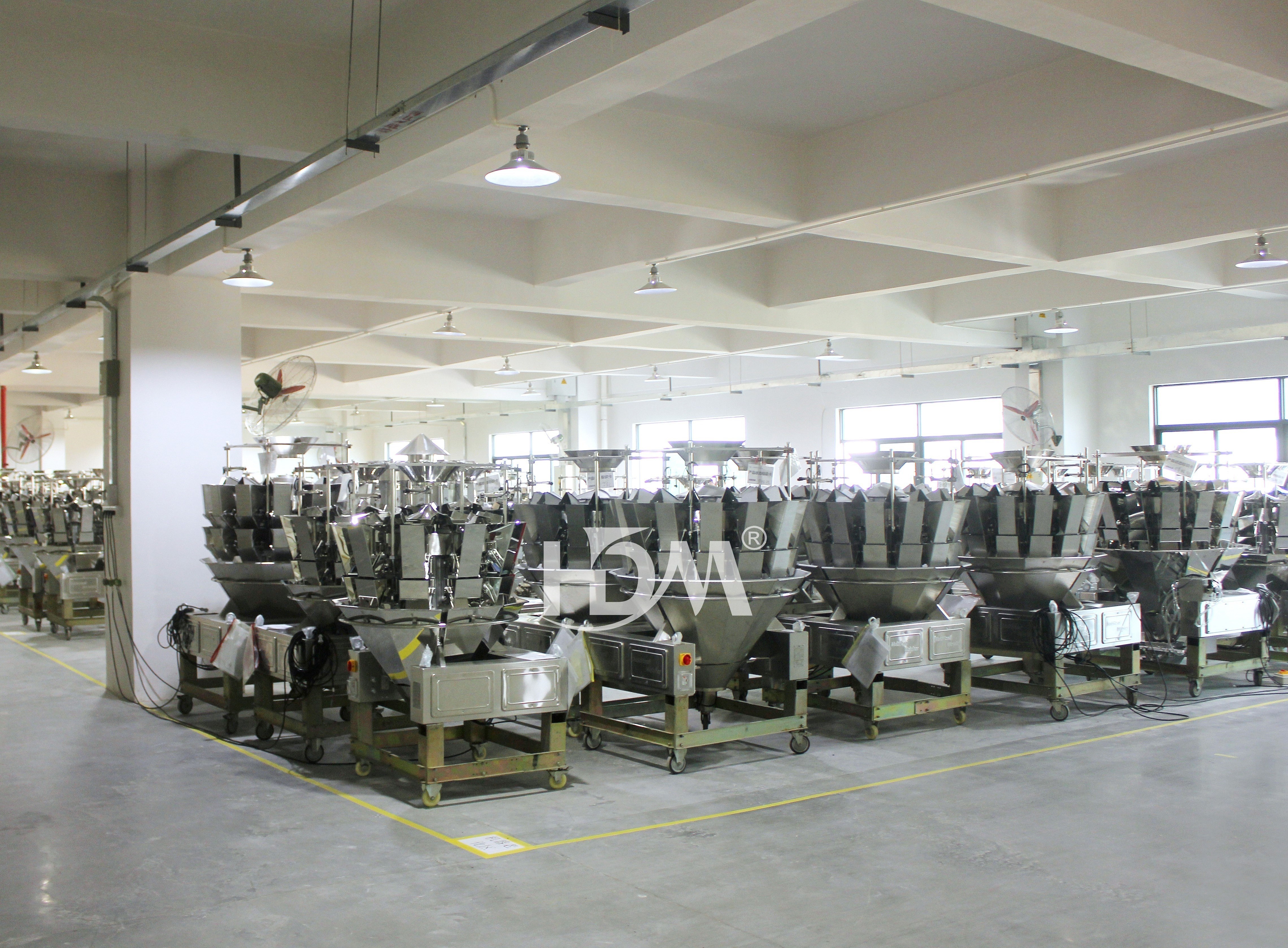 4.0 Generation Automatic Multihead Weigher Potato Chips Candy Spaghetti Shape Vertical Packing Machine