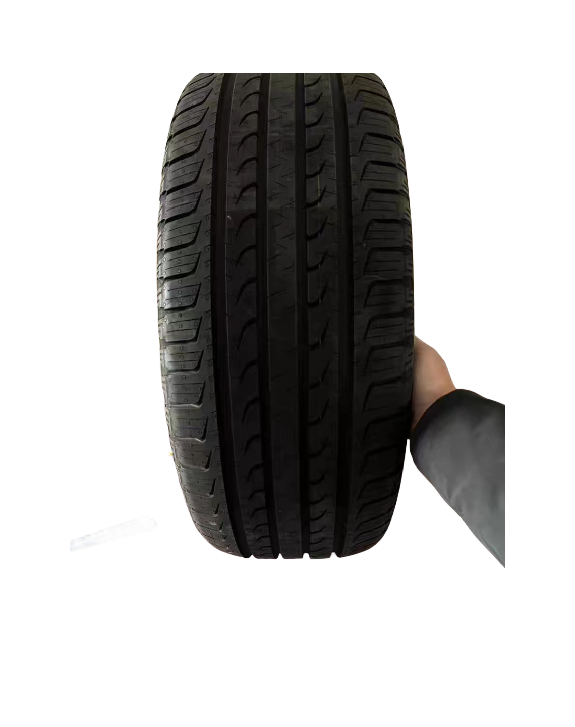 Geely Auto Parts Lynk & Co Tires Lynk & Co 235/50R18 and 235/55R18 and 215/50R17 tires