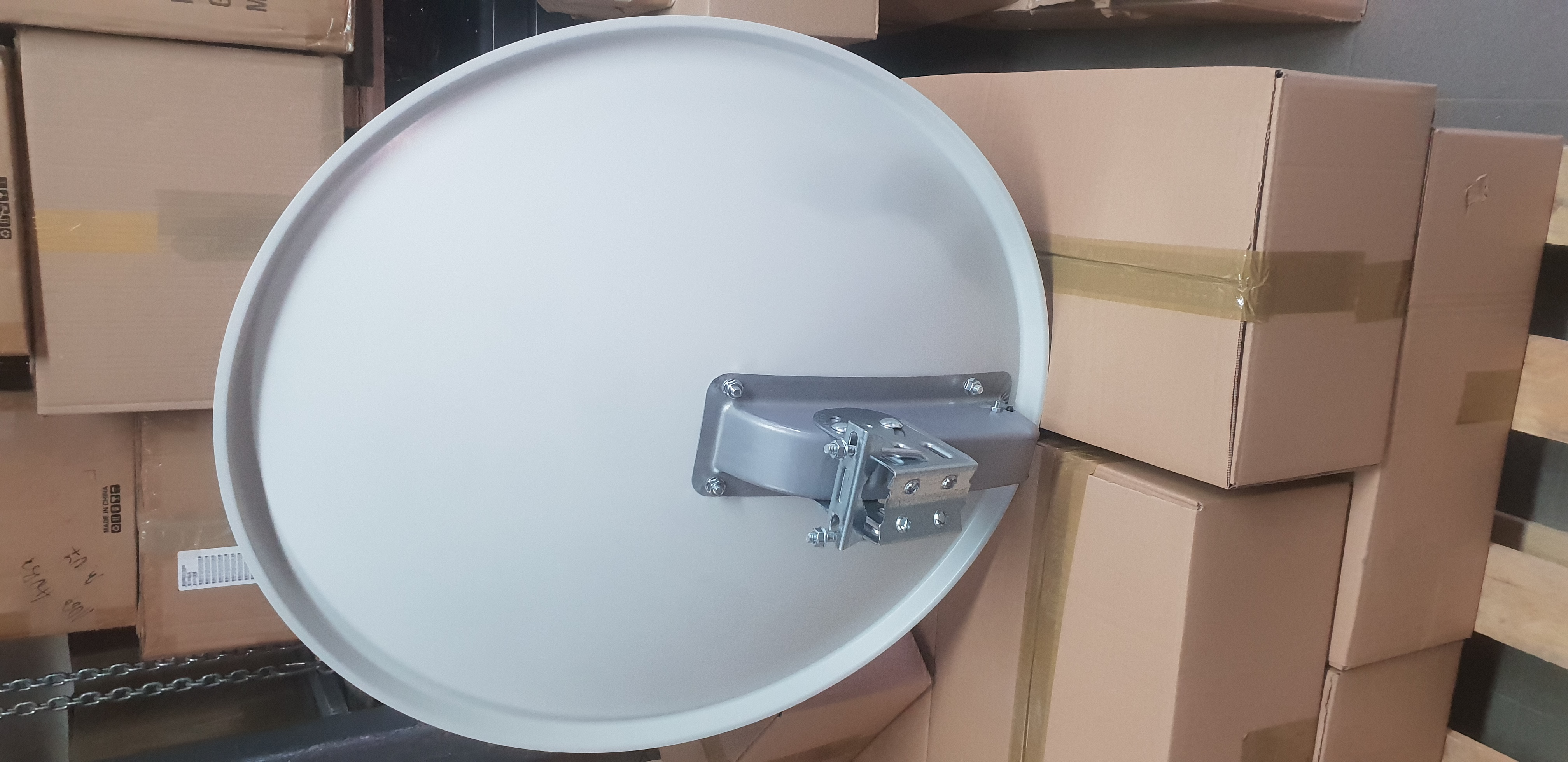 Highfly satellite tv system ku band 60cm antenna satellite dish