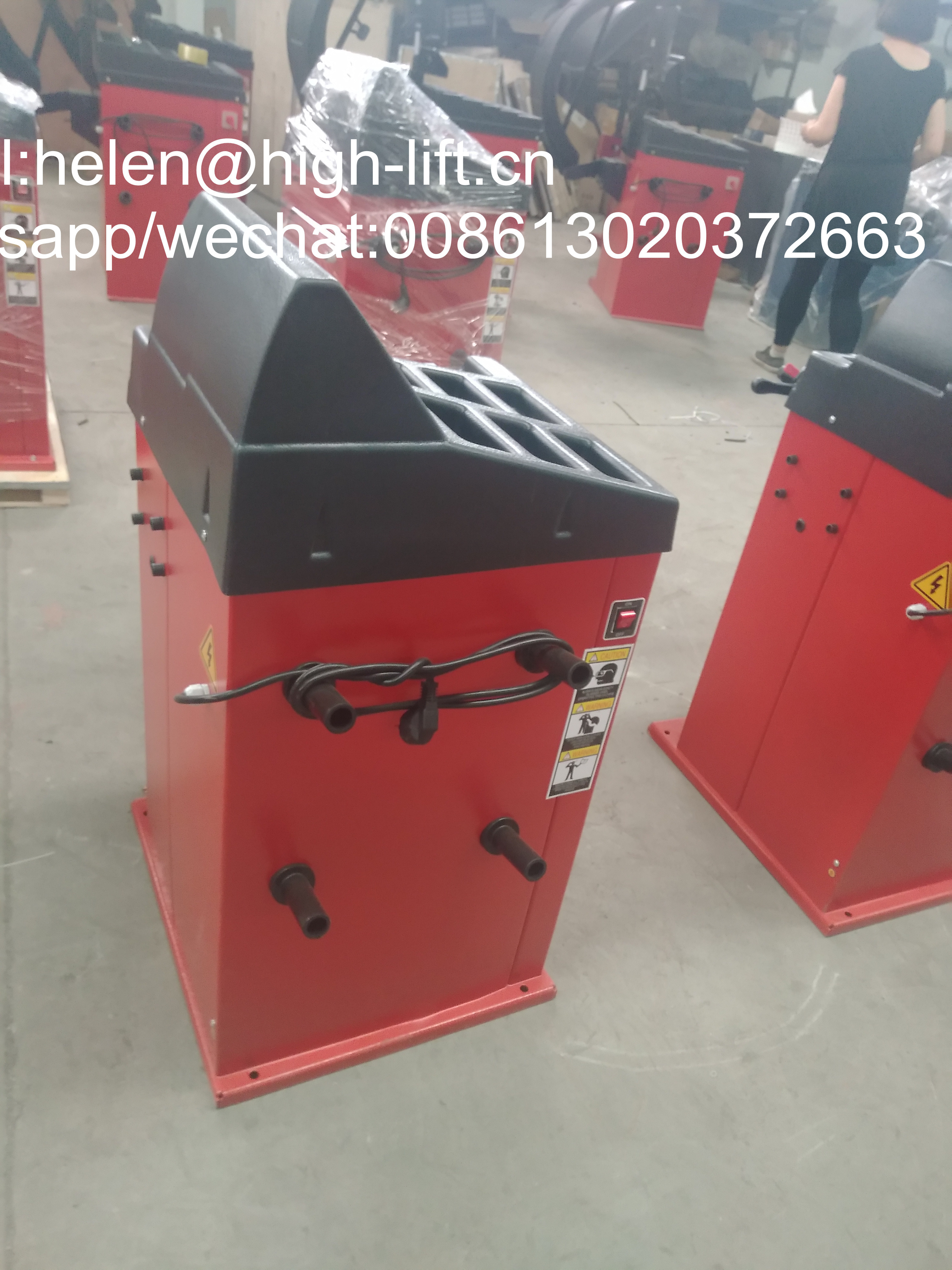 Hot sale car wheel balancing machine price DS-60A