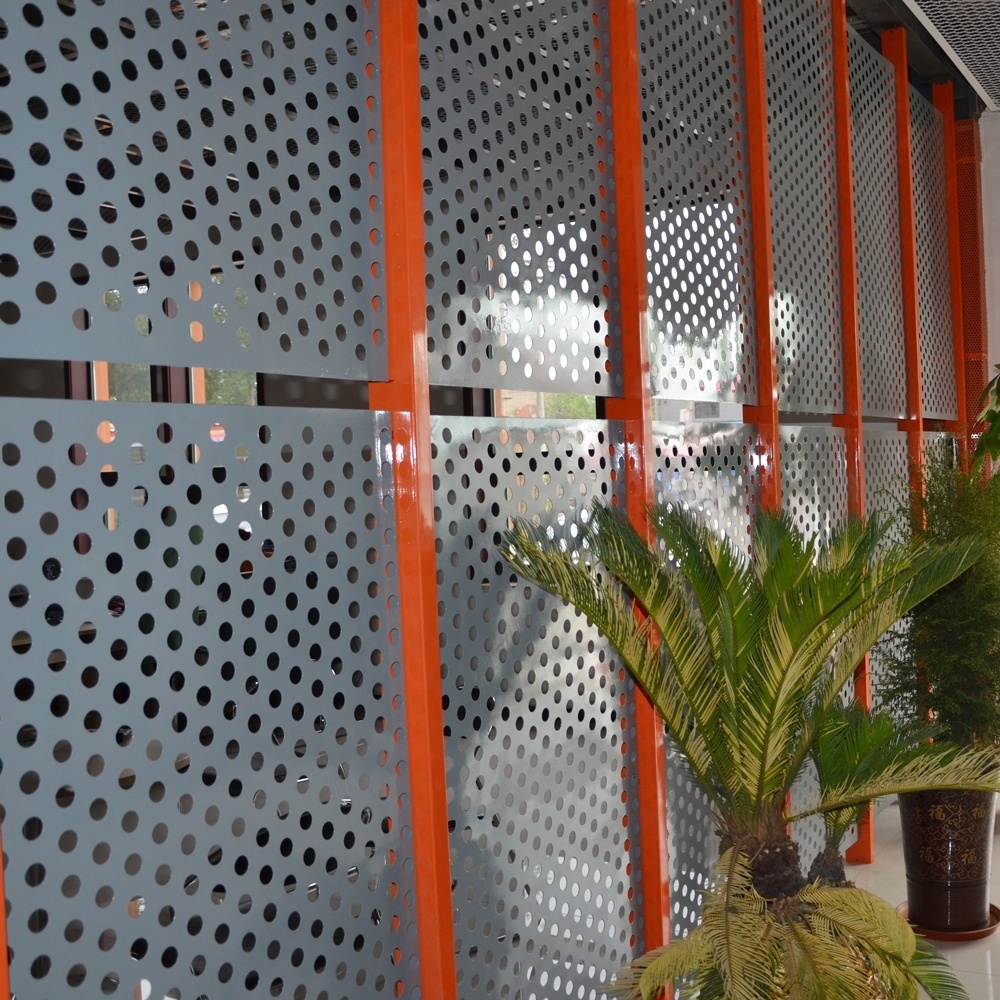 Factory Wholesale Perforated Stainless Steel Galvanized Zinc Metal Sheet Railing Round