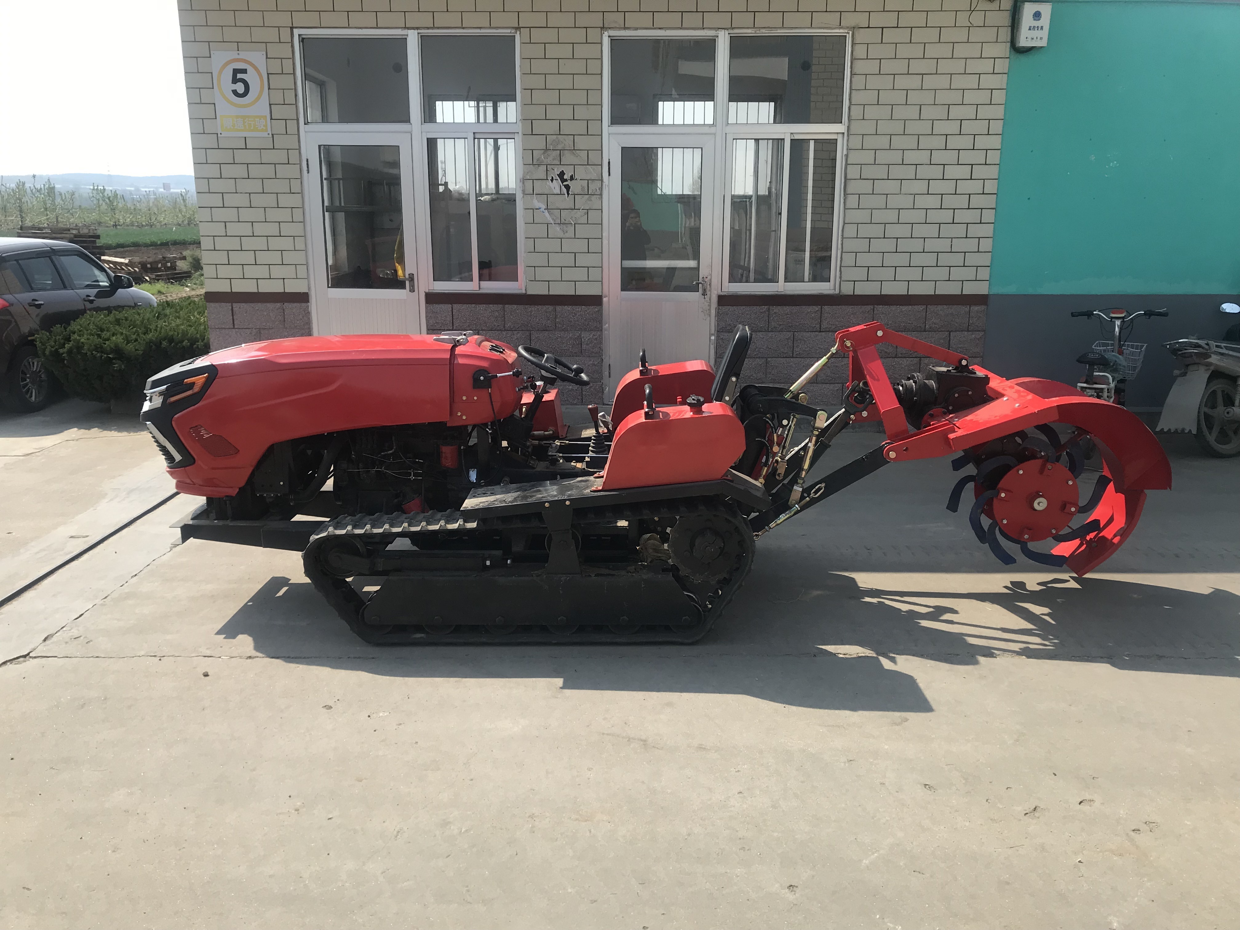 Agricultural Multifunctional Small Diesel Farm Rubber Track Mini Crawler Tractor for Paddy Field