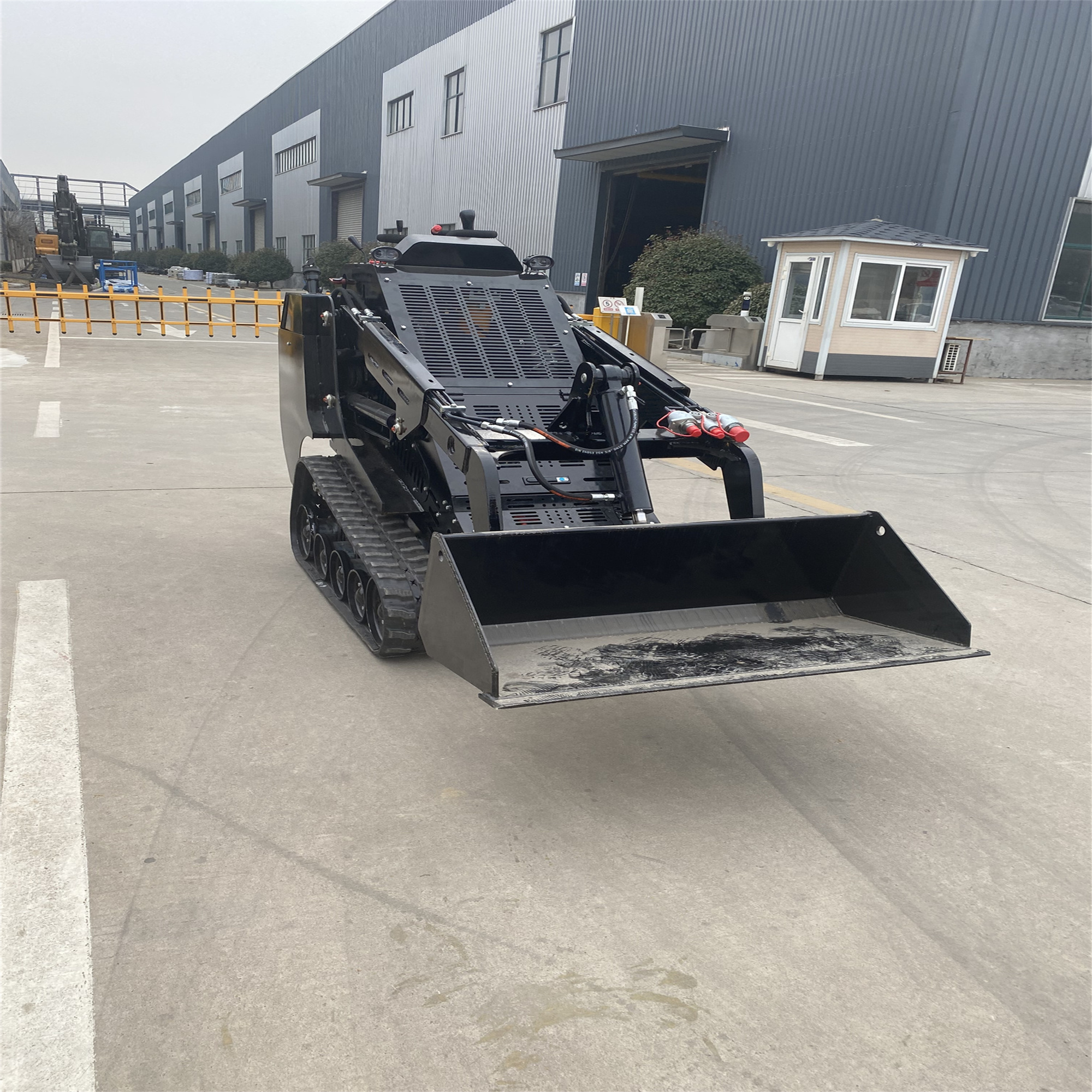 China New Skid Steer Loader Track Mini Skid Steer Loader HT530 with Pilot Joystick