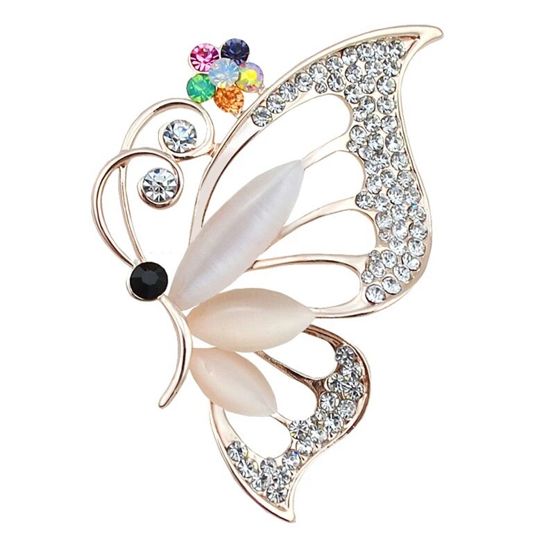 Fashion Cheap China brooch Peacock breast pin alloy metal brooches with crystal rhinestone