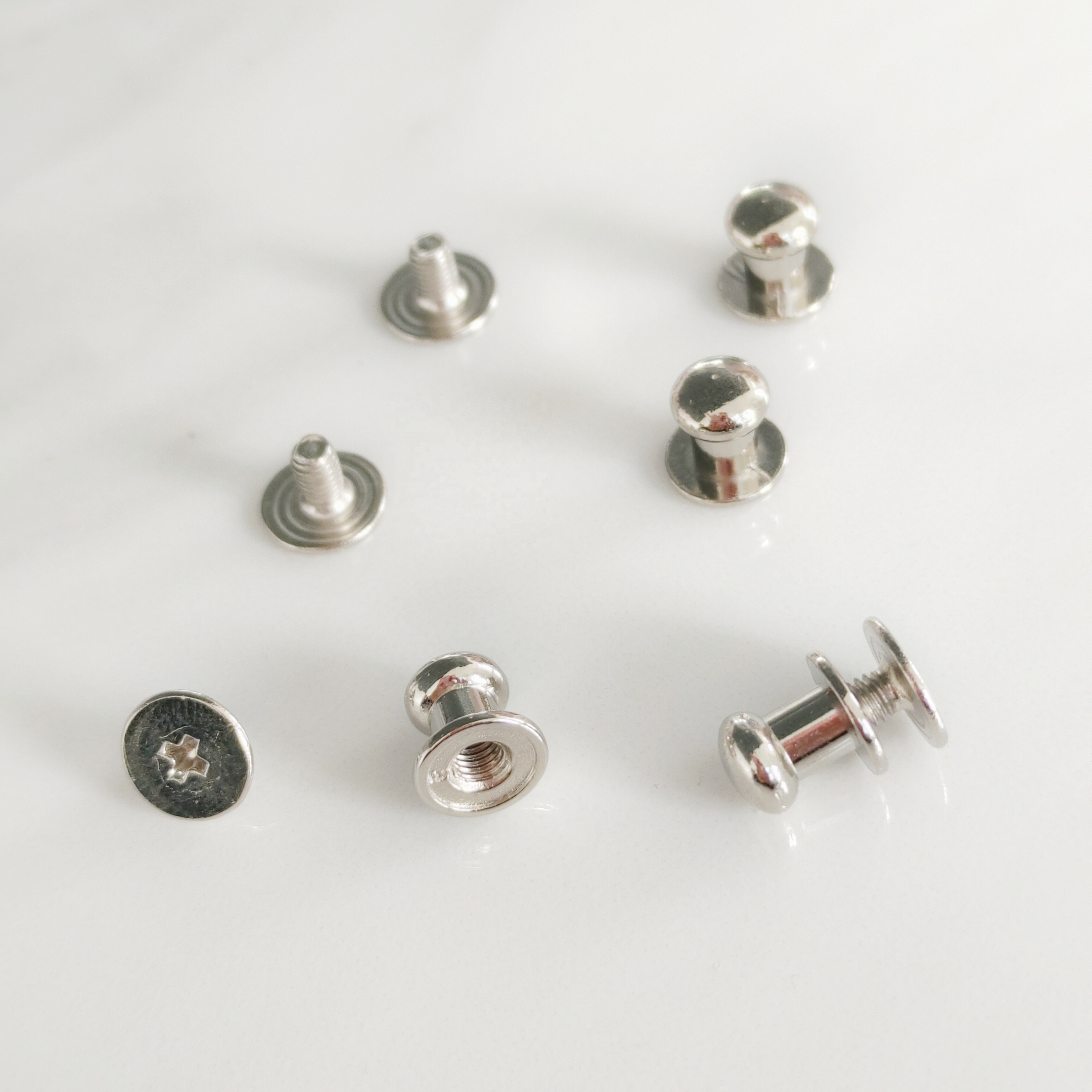 Chicago Screws Round Cap Rivet Decorative Fastening Pacifier Rivets Screw Brass Stud Head Snap Rivets For Leather labels